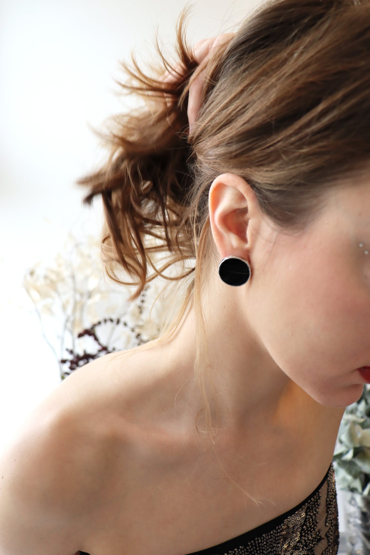 Circle earrings / Black