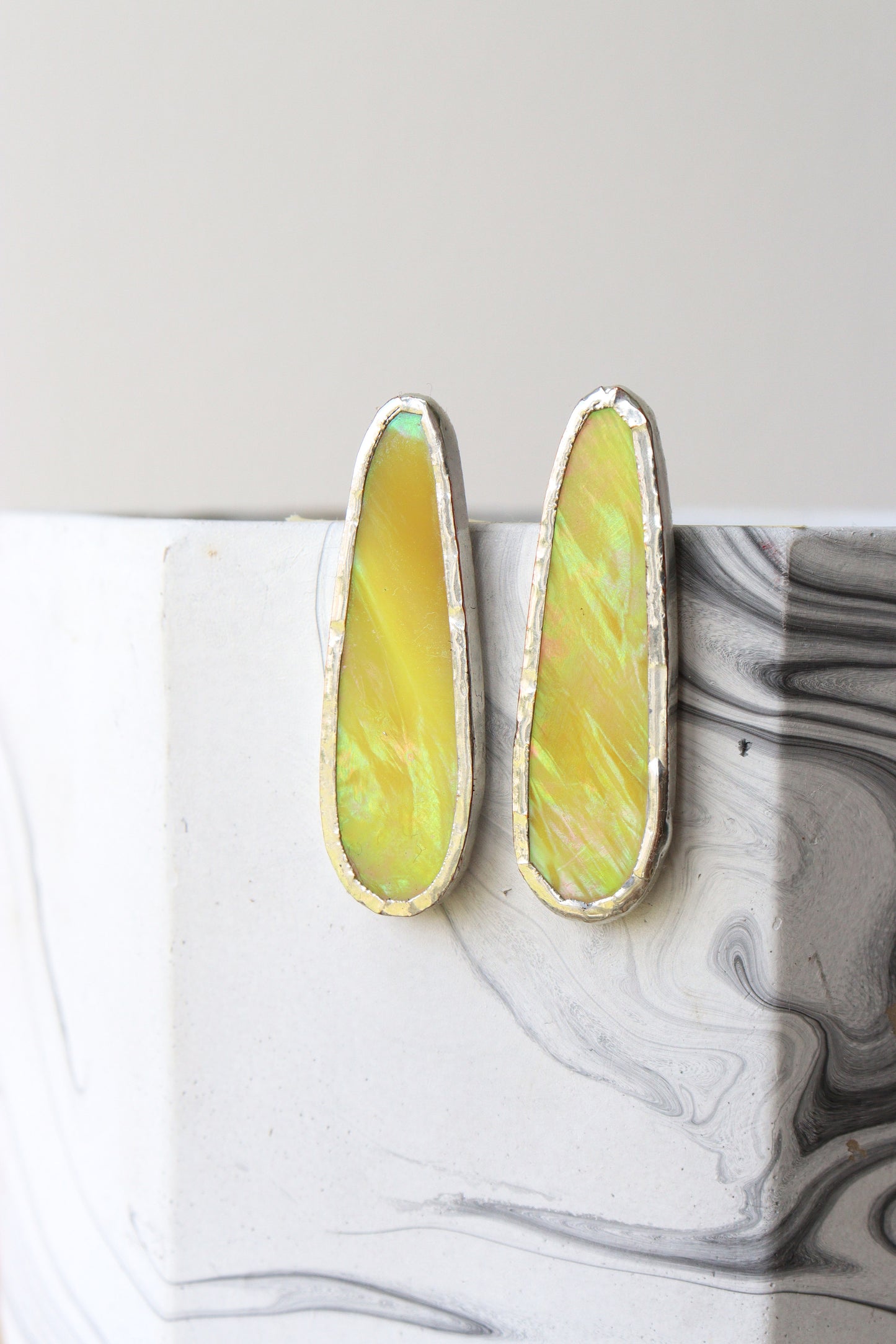 Oval earrings