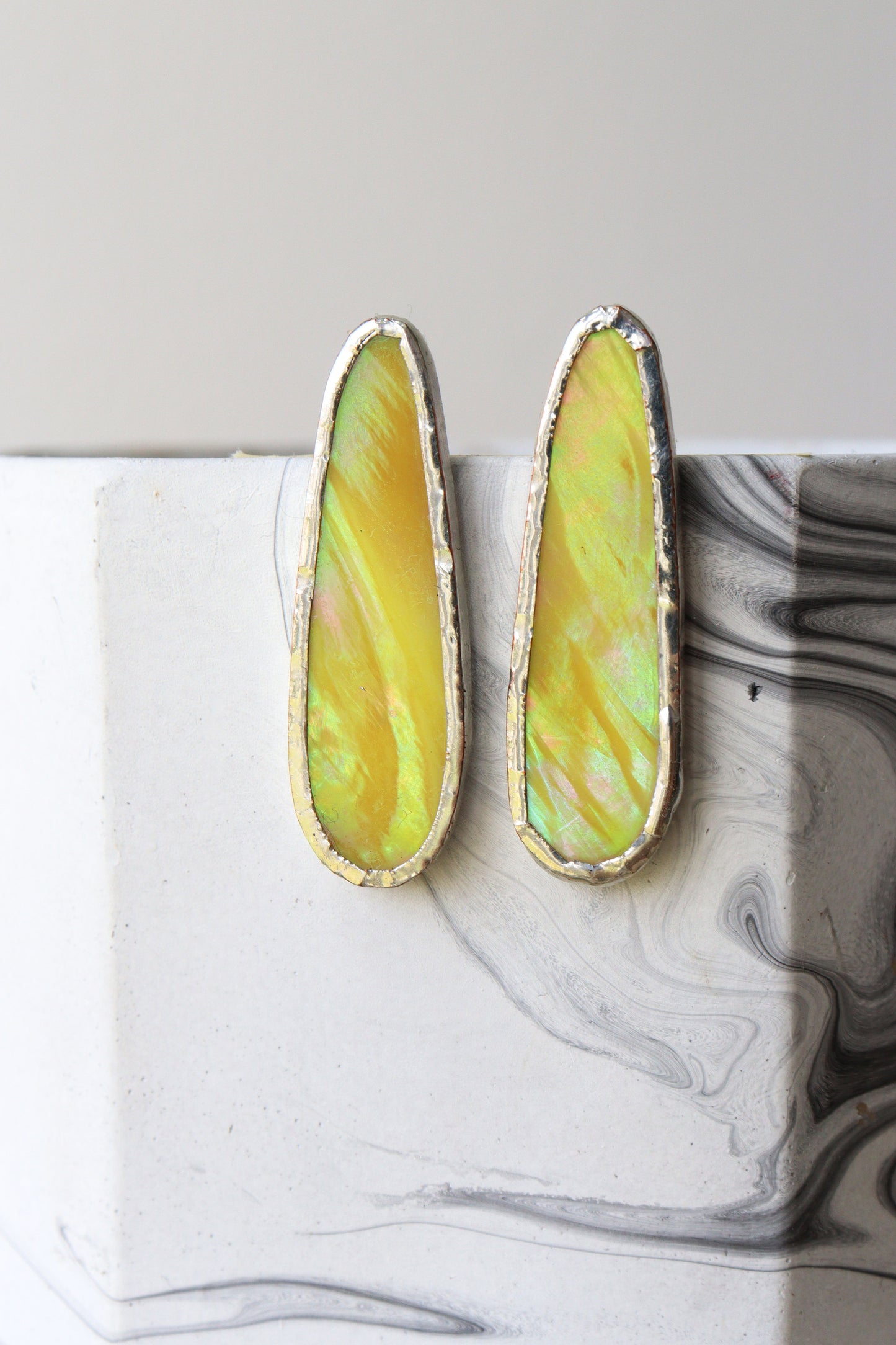 Oval earrings