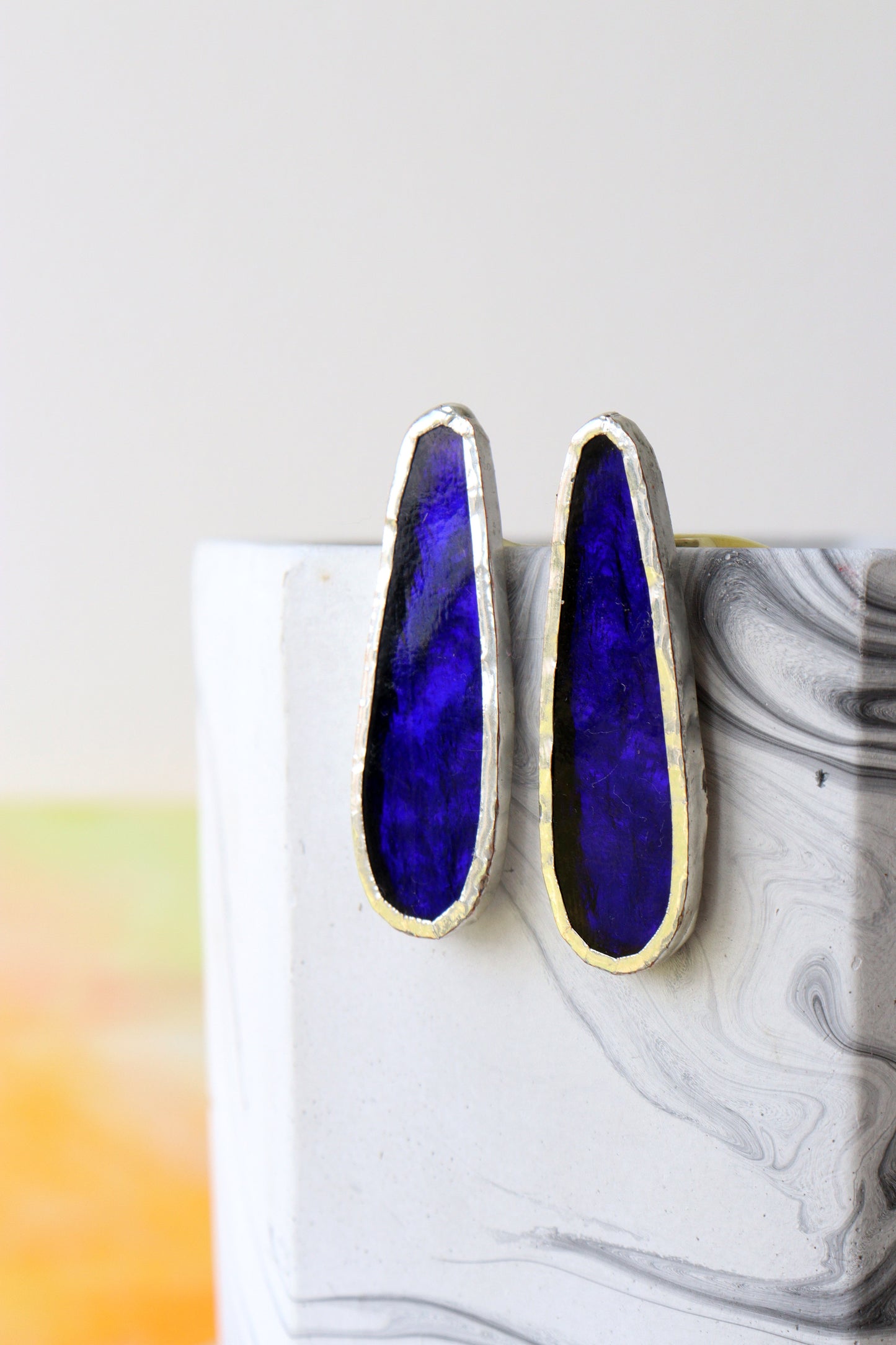 Oval earrings