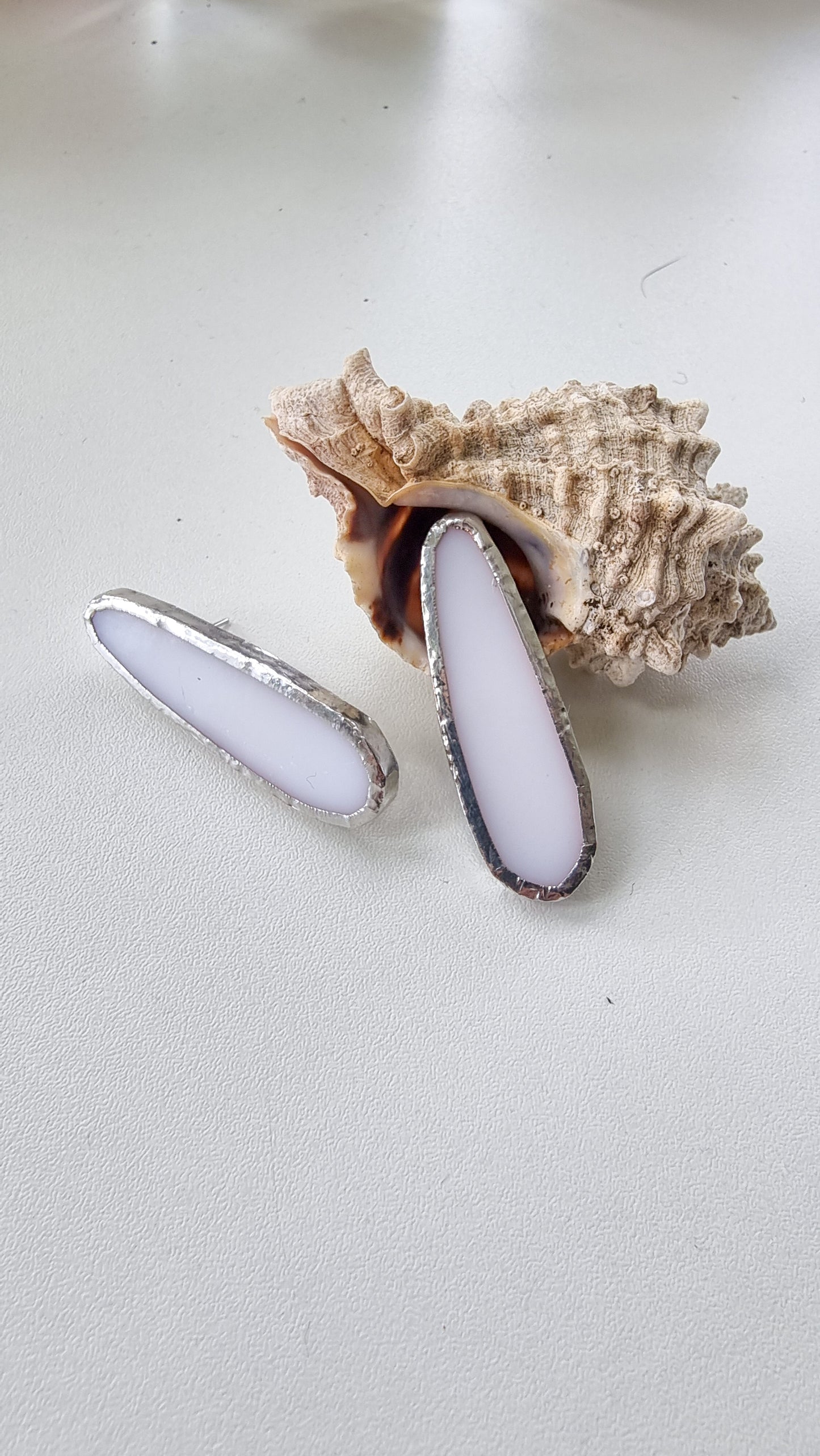 Oval earrings