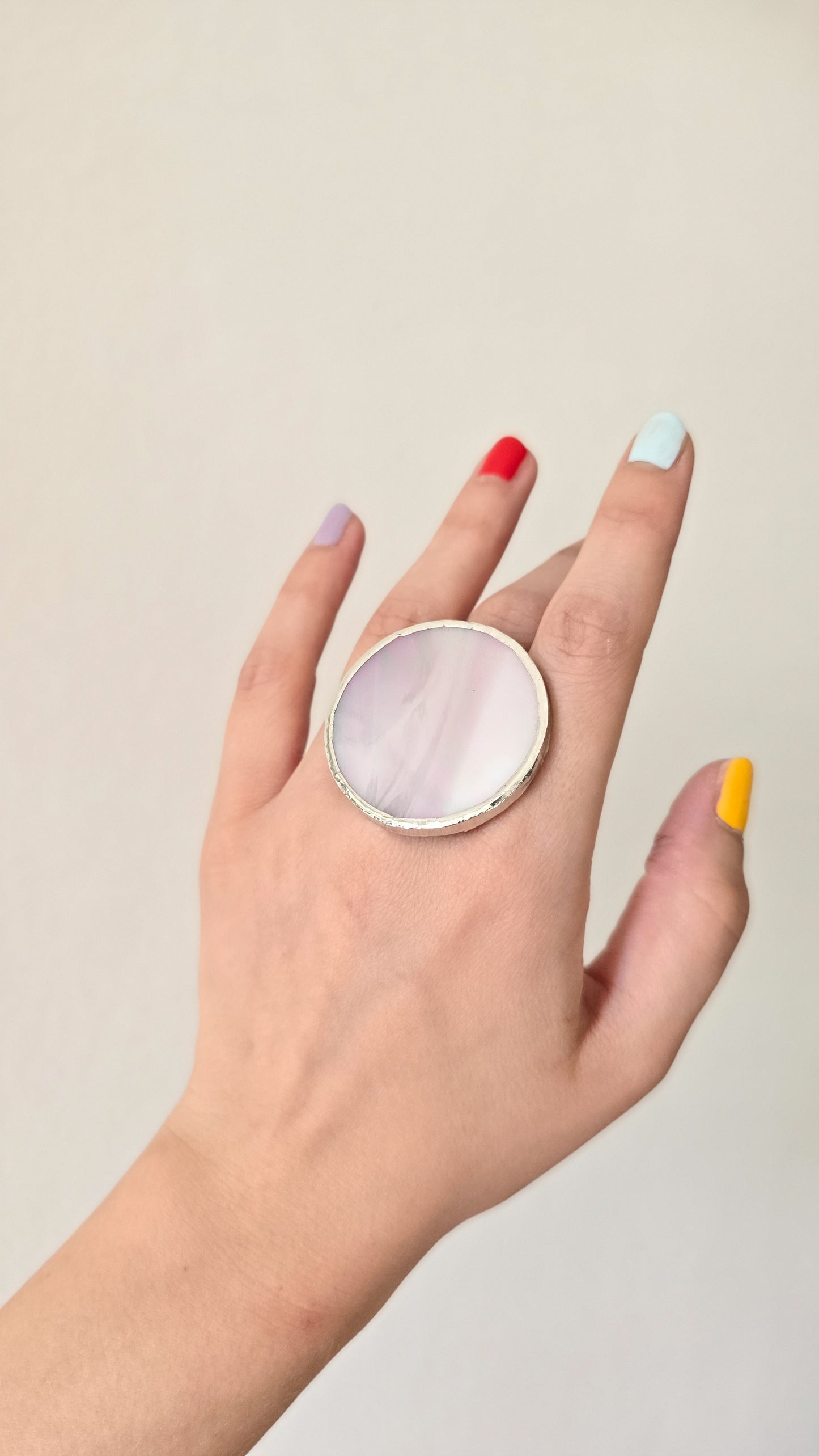 Iridescent pink rings