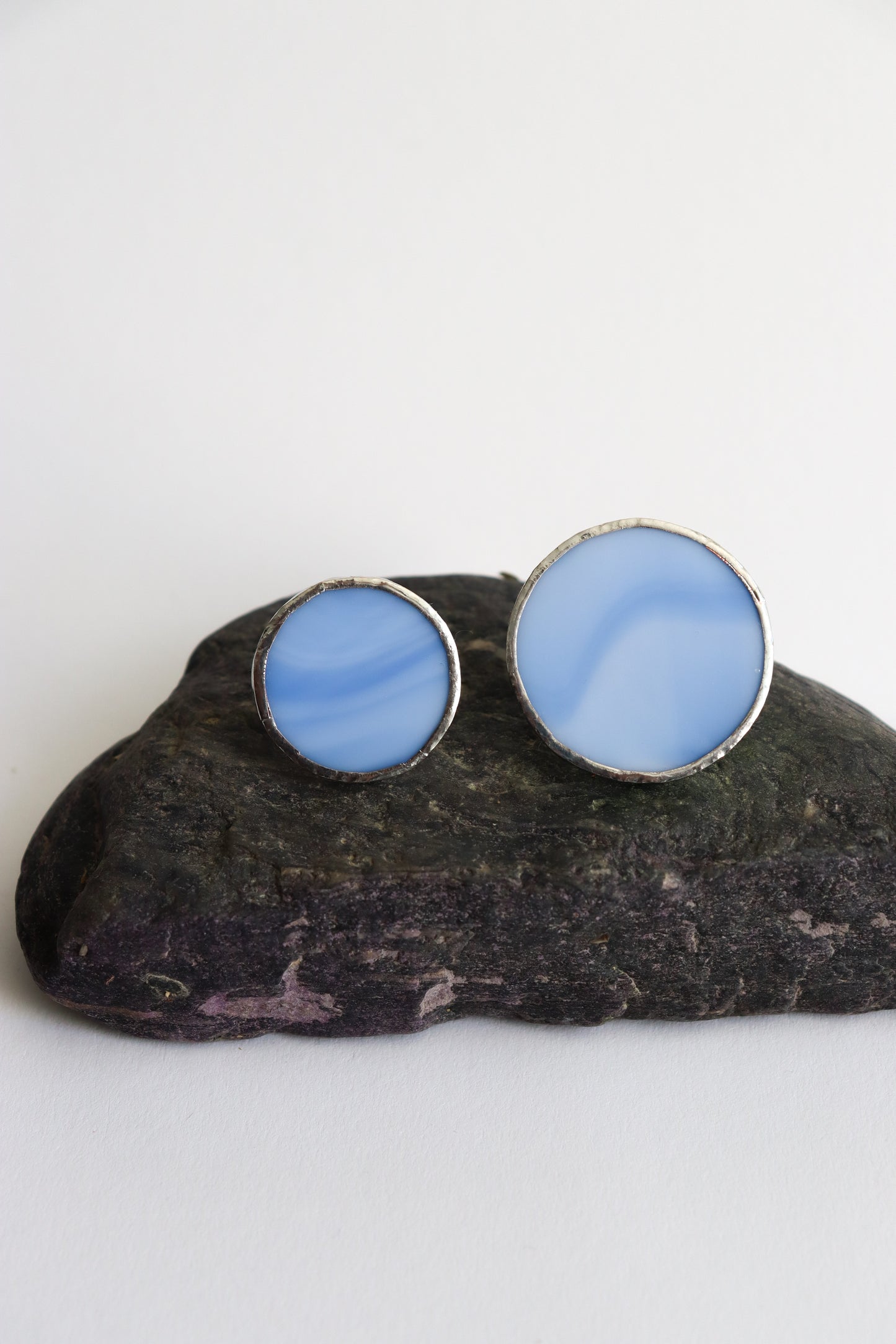 Sky blue circle rings