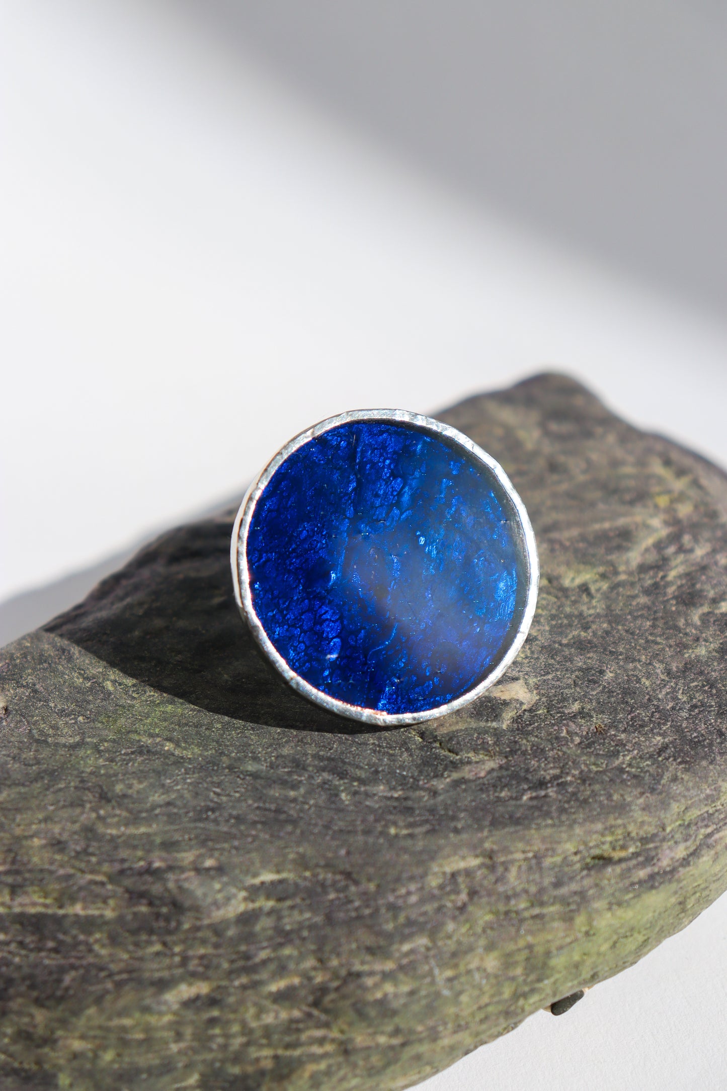 Deep blue ring