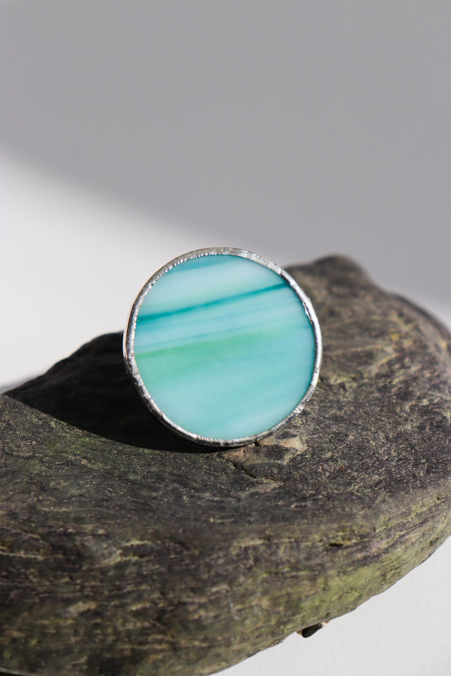 Light turquoise rings