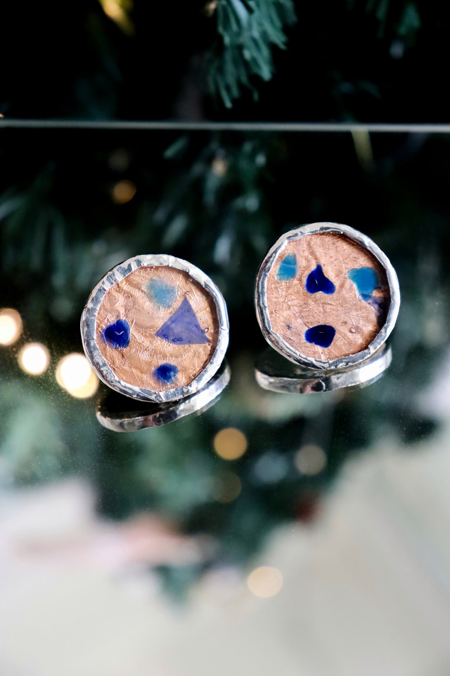 Medium circle earrings / Copper