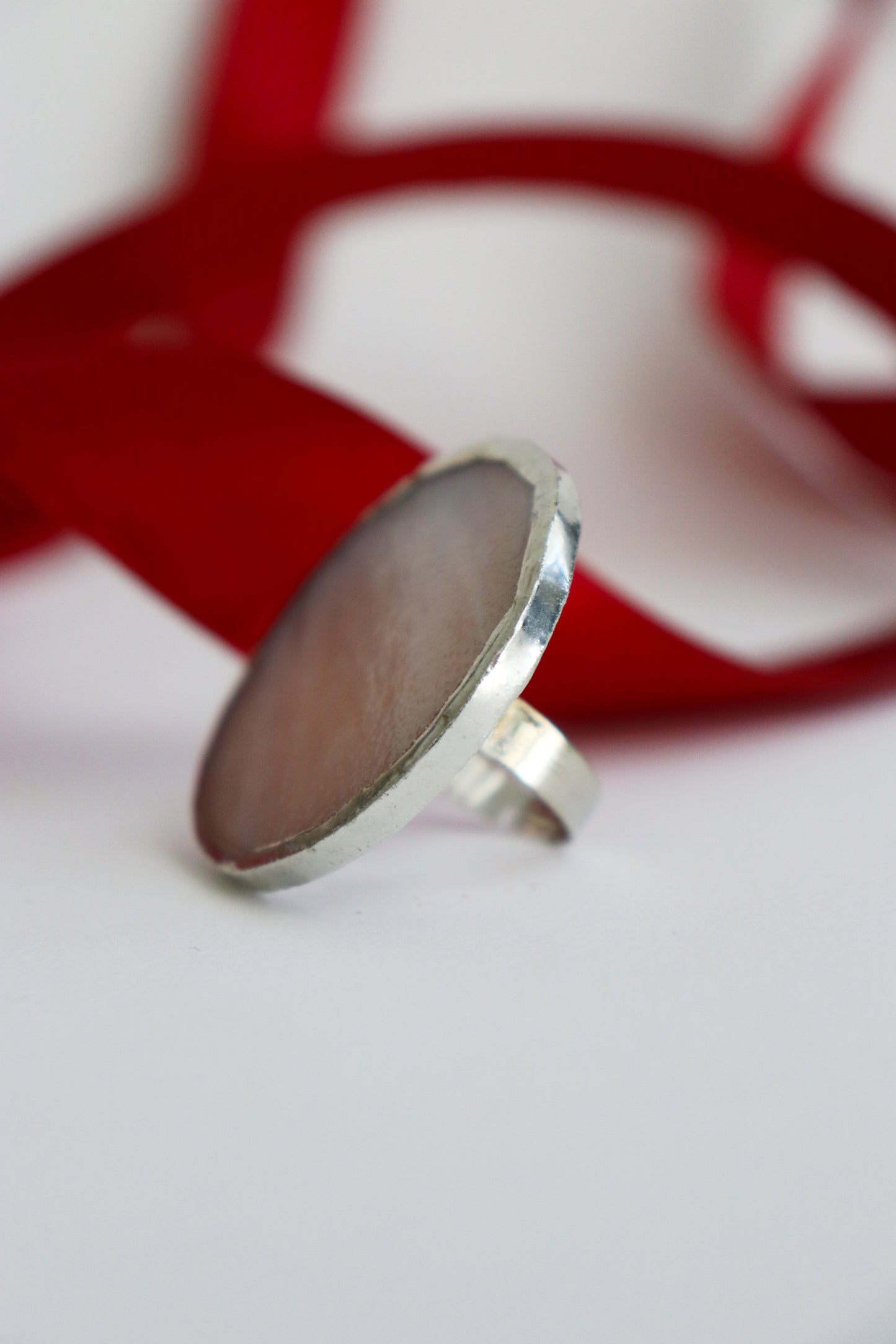 Large circle ring / Pale pink