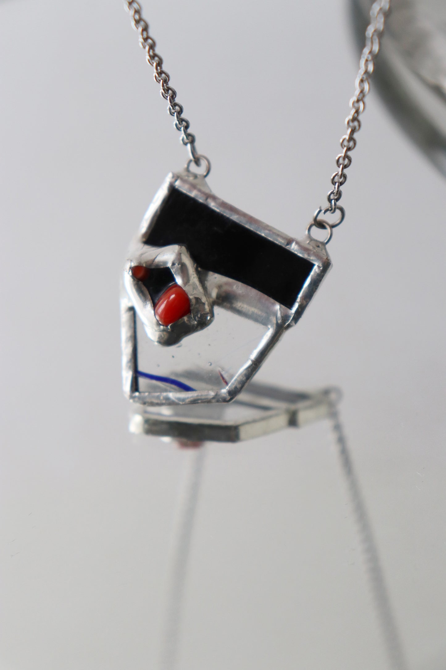 Geometric necklaces