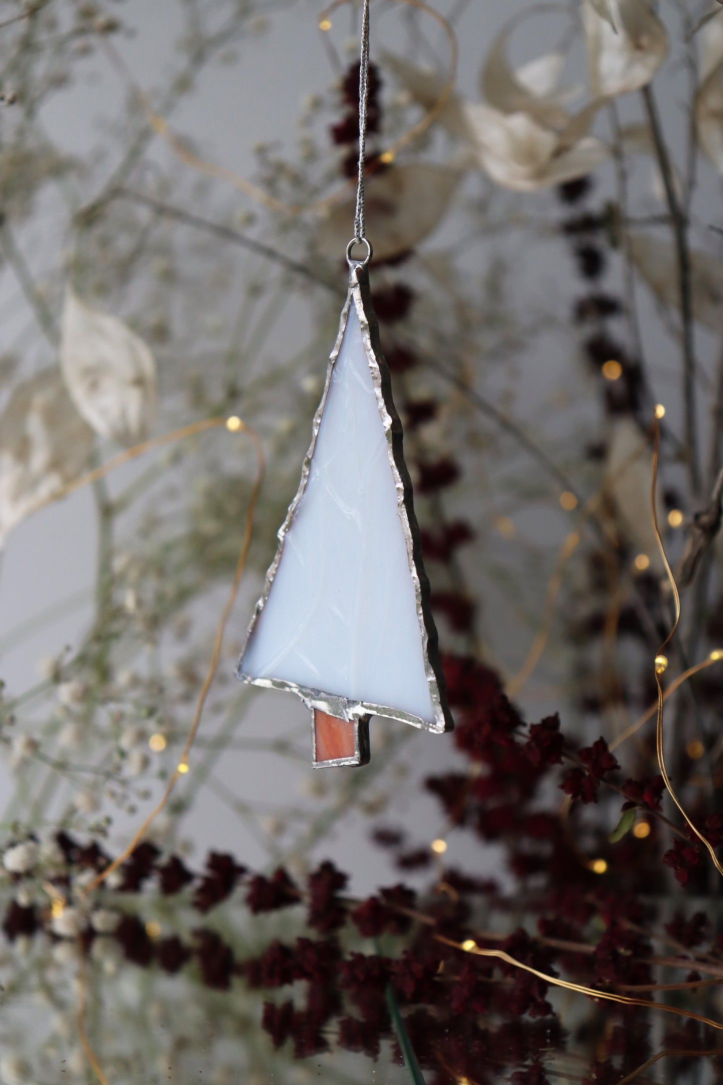 Christmas tree / White