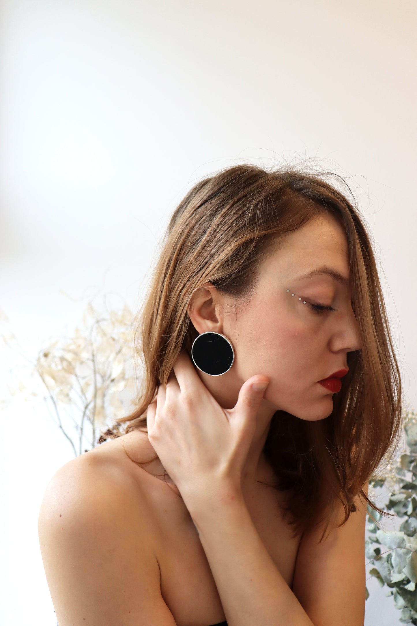 Circle earrings / Black