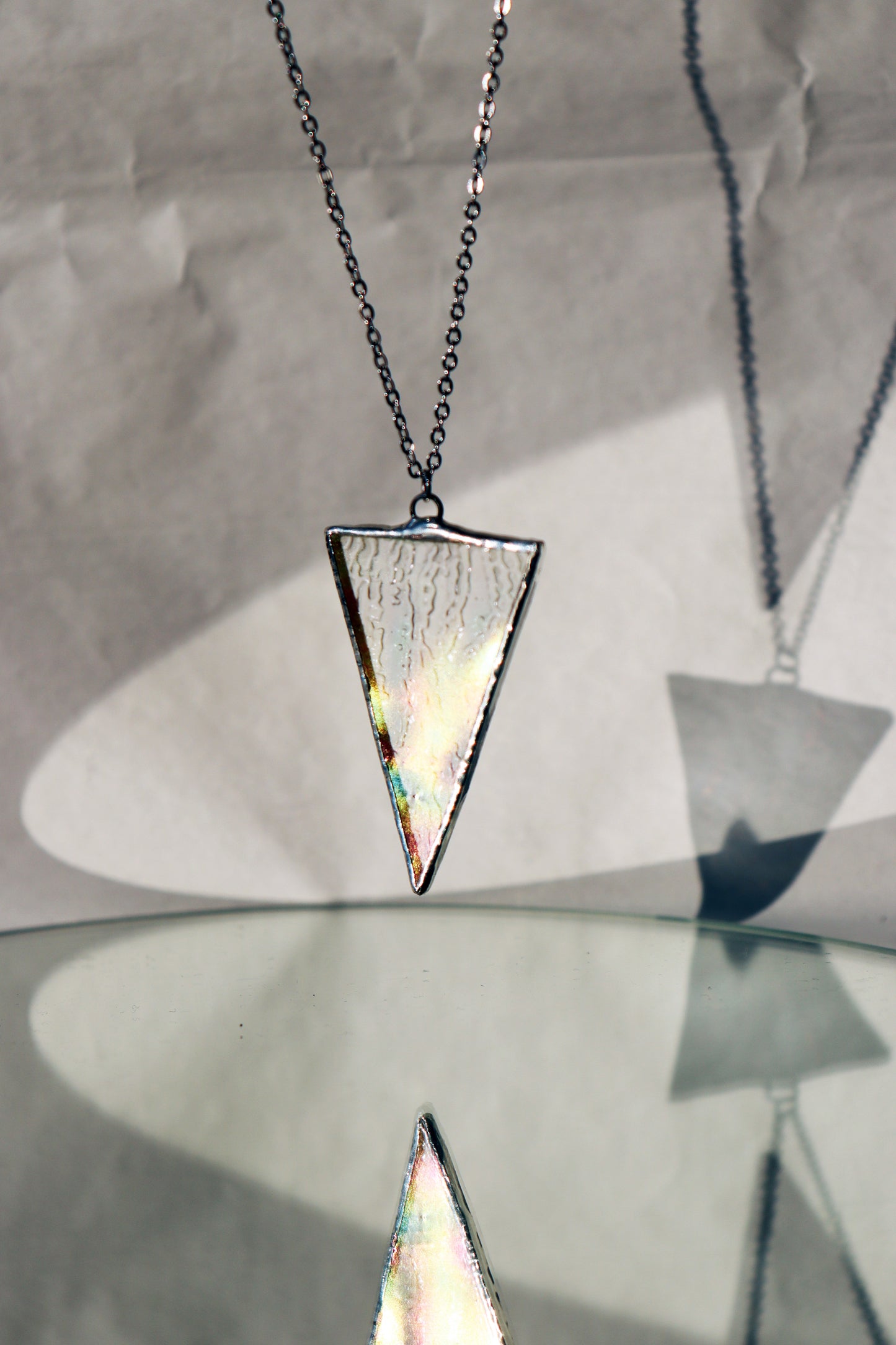 Triangle necklace / Iridescent and clear