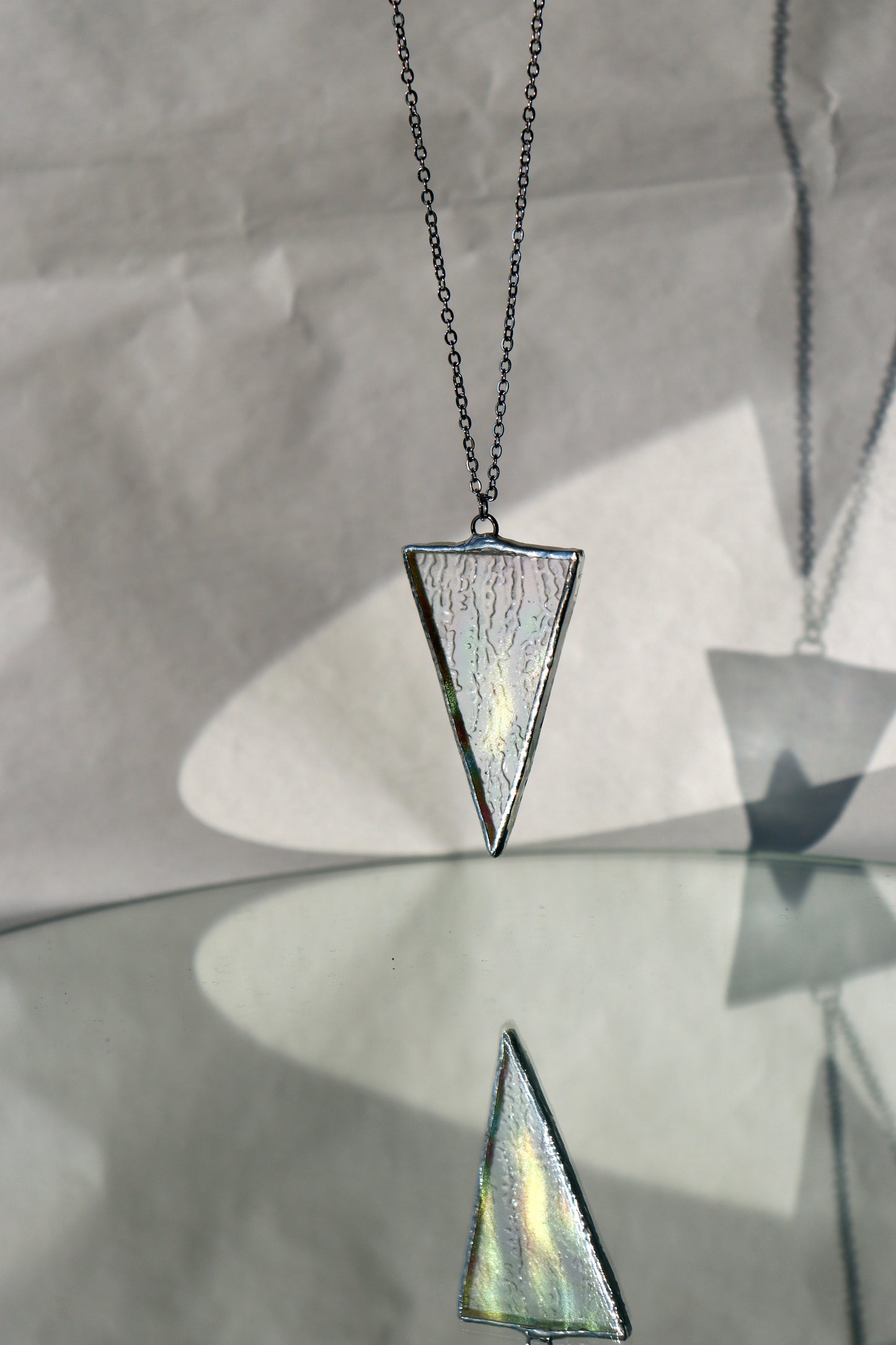 Triangle necklace / Iridescent and clear