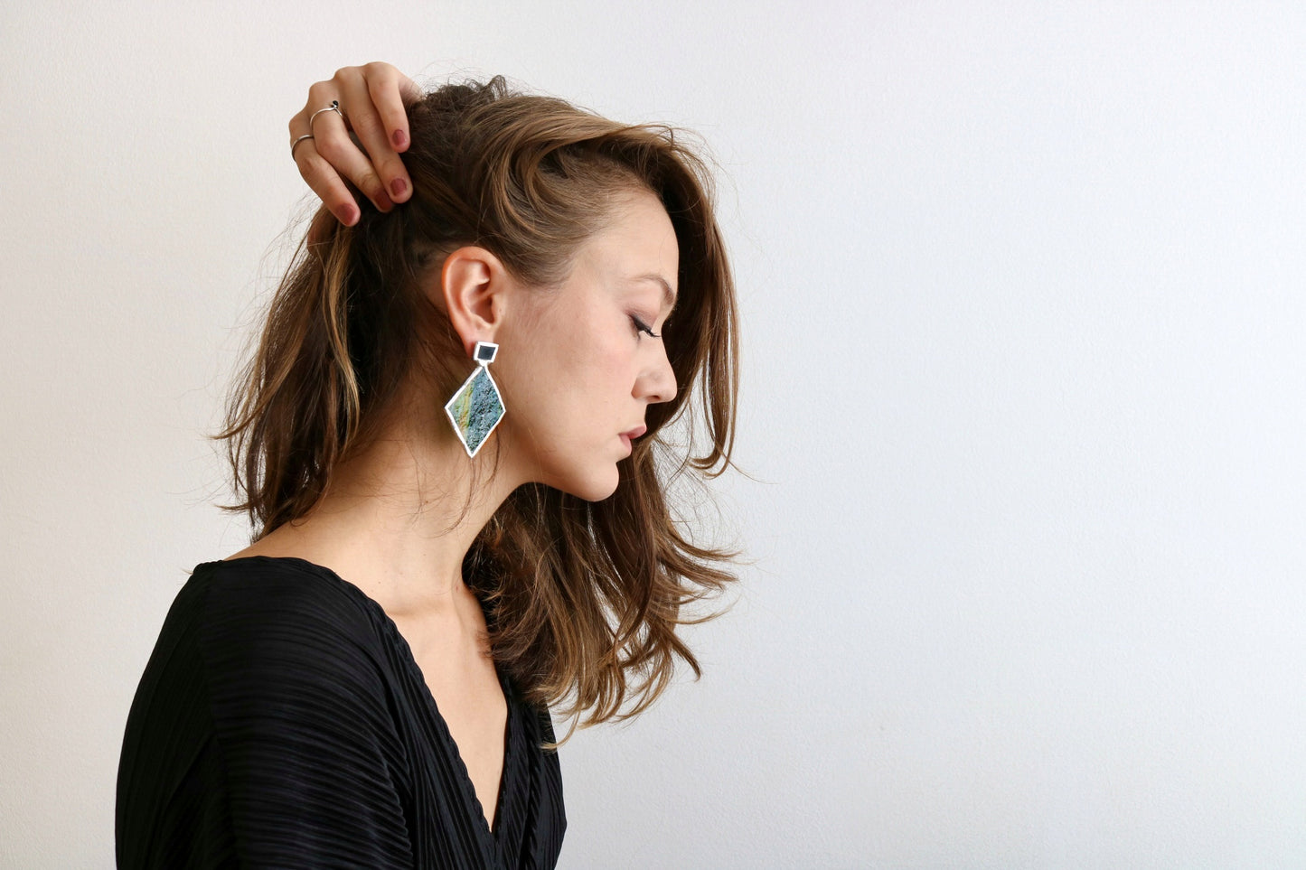 Izida earrings