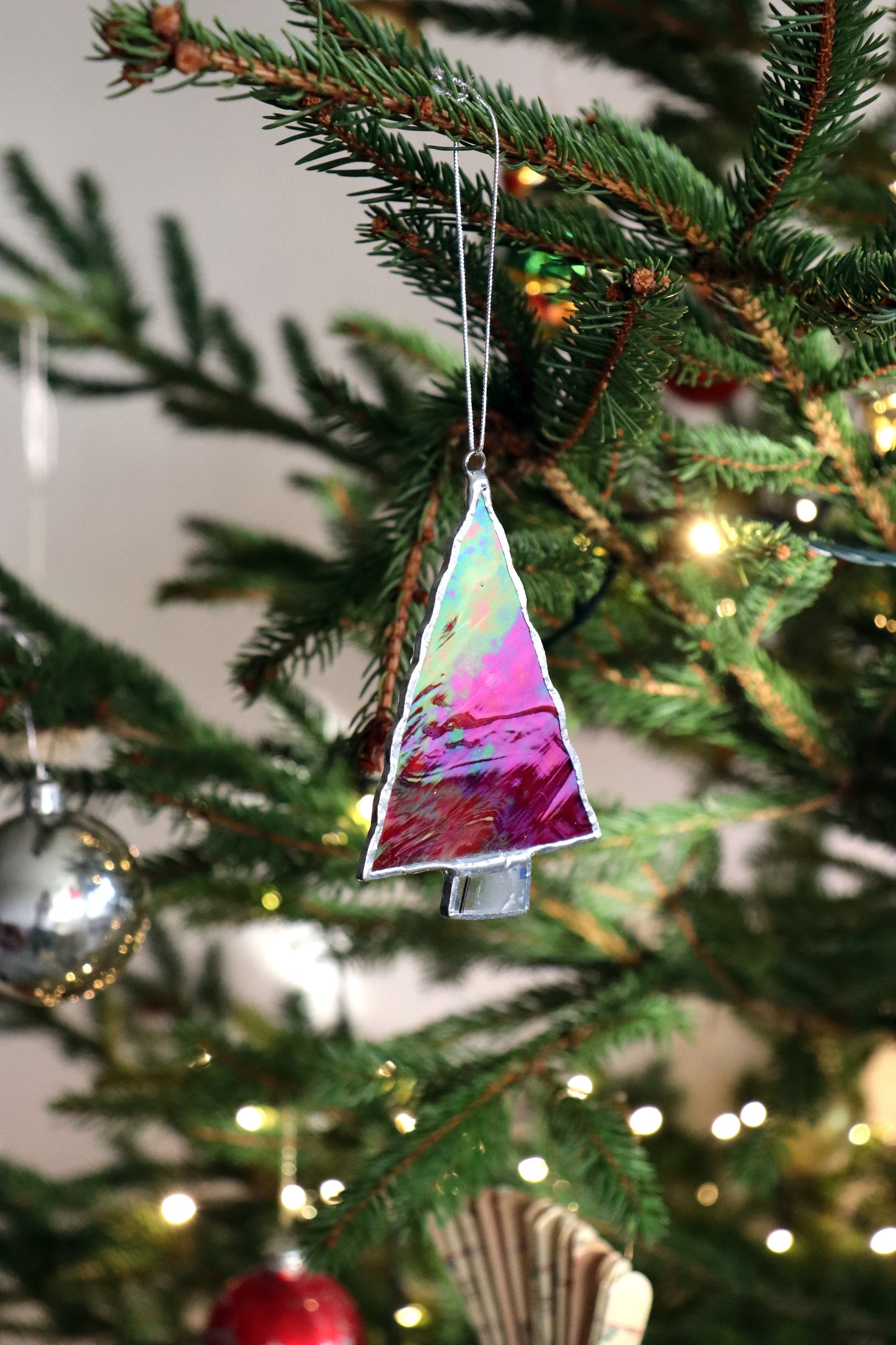 Christmas tree / Iridescent