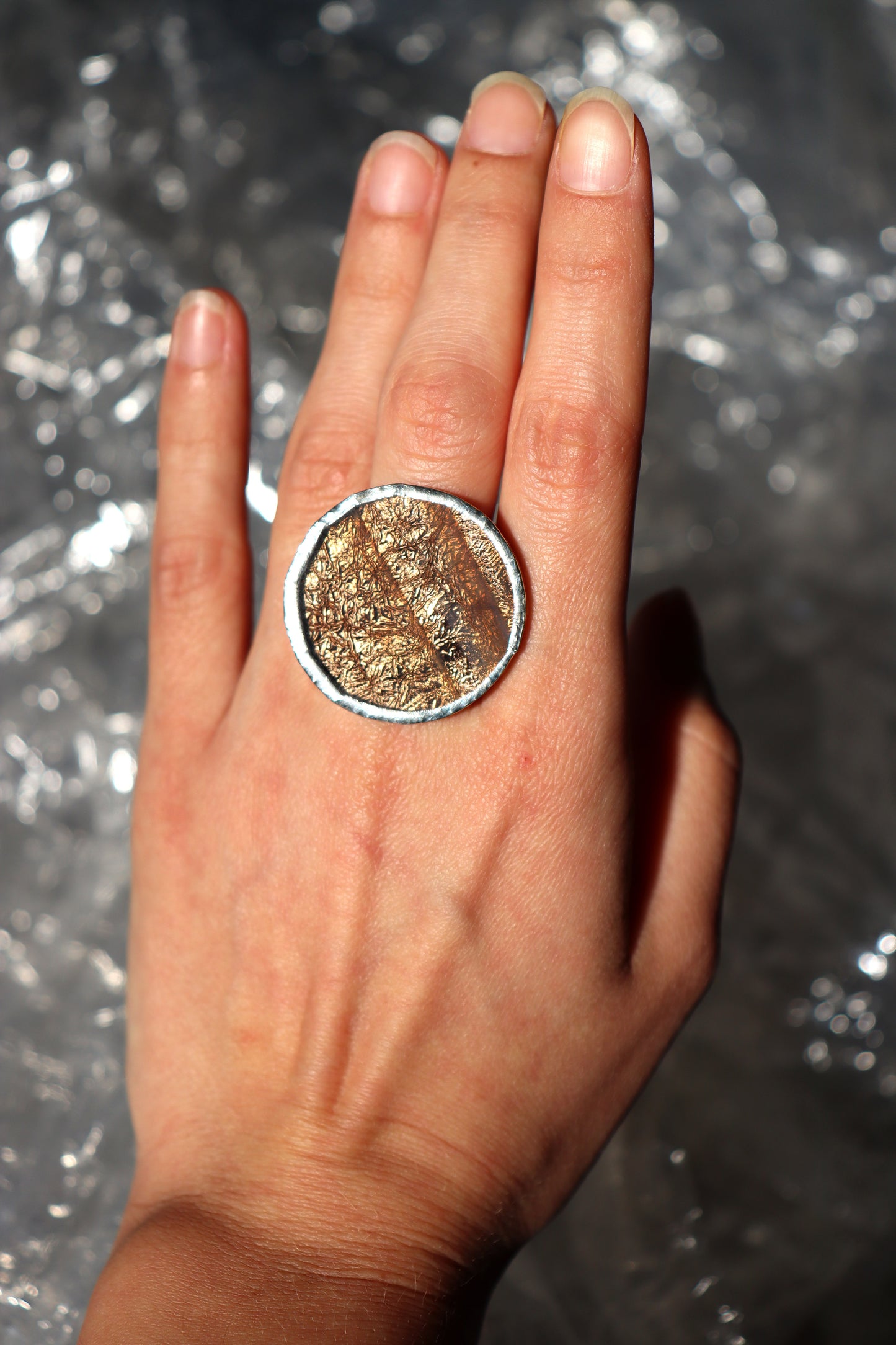 Medium circle ring / Copper black