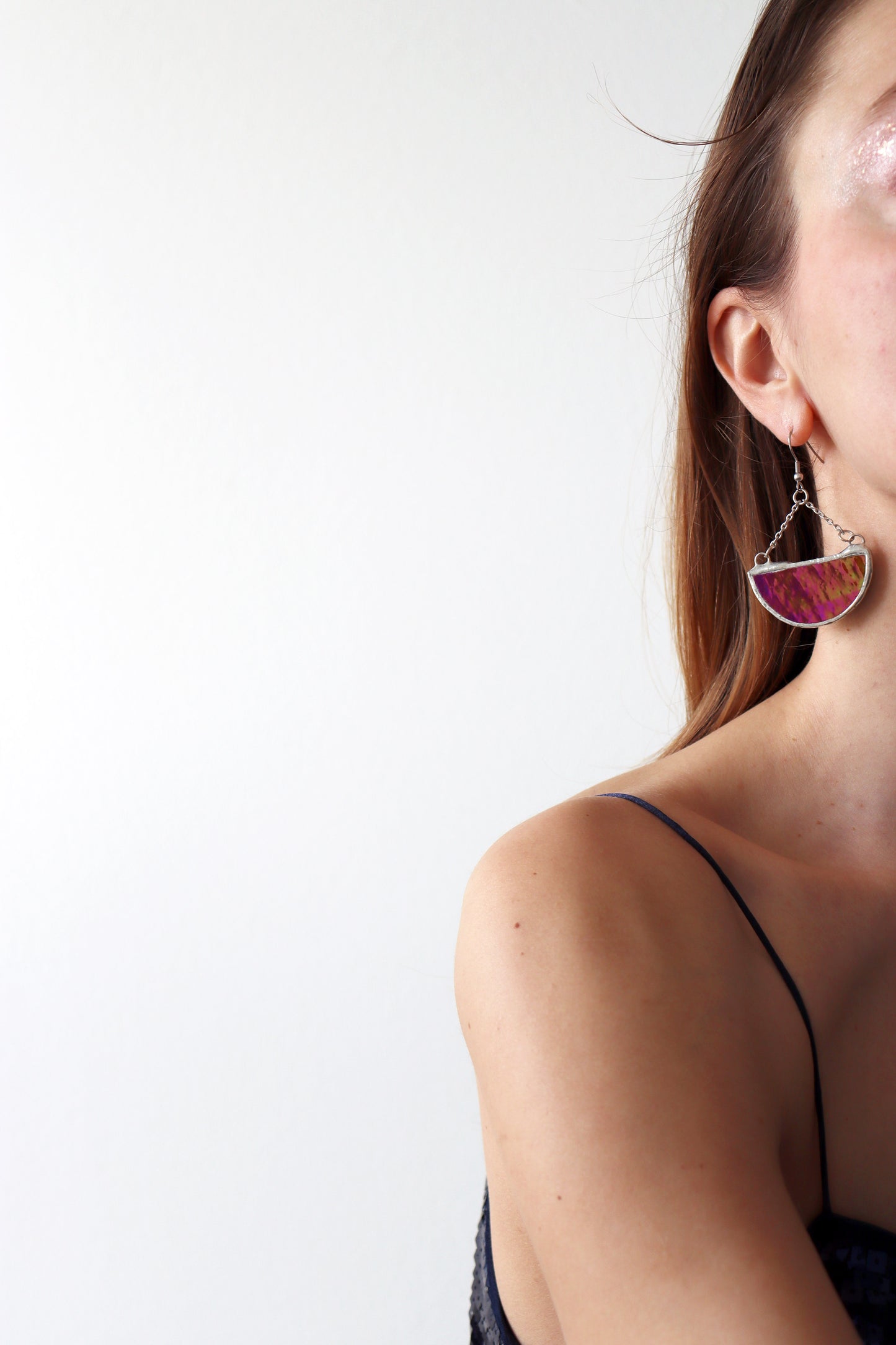 Semicircle dangling earrings