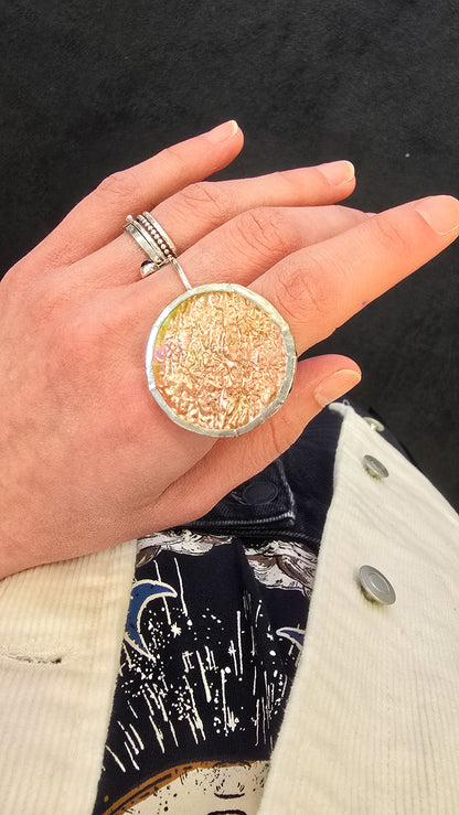 Iridescent copper circle rings