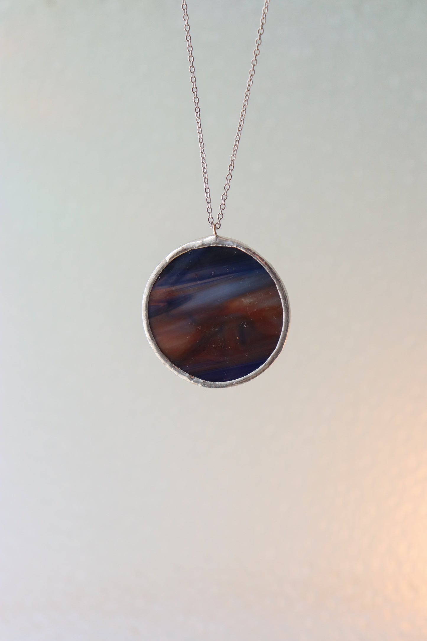 Large circle necklace / Brown and blue