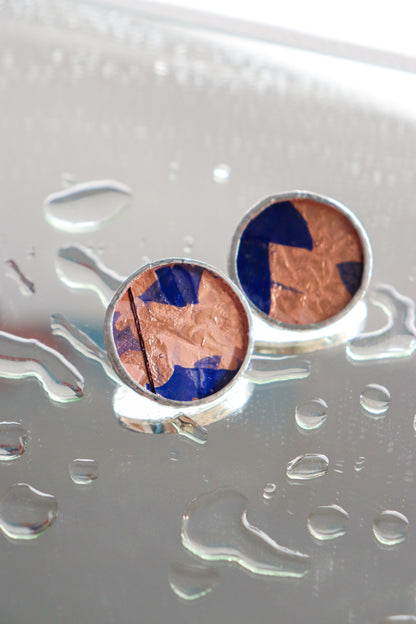 Circle earrings / Copper blue