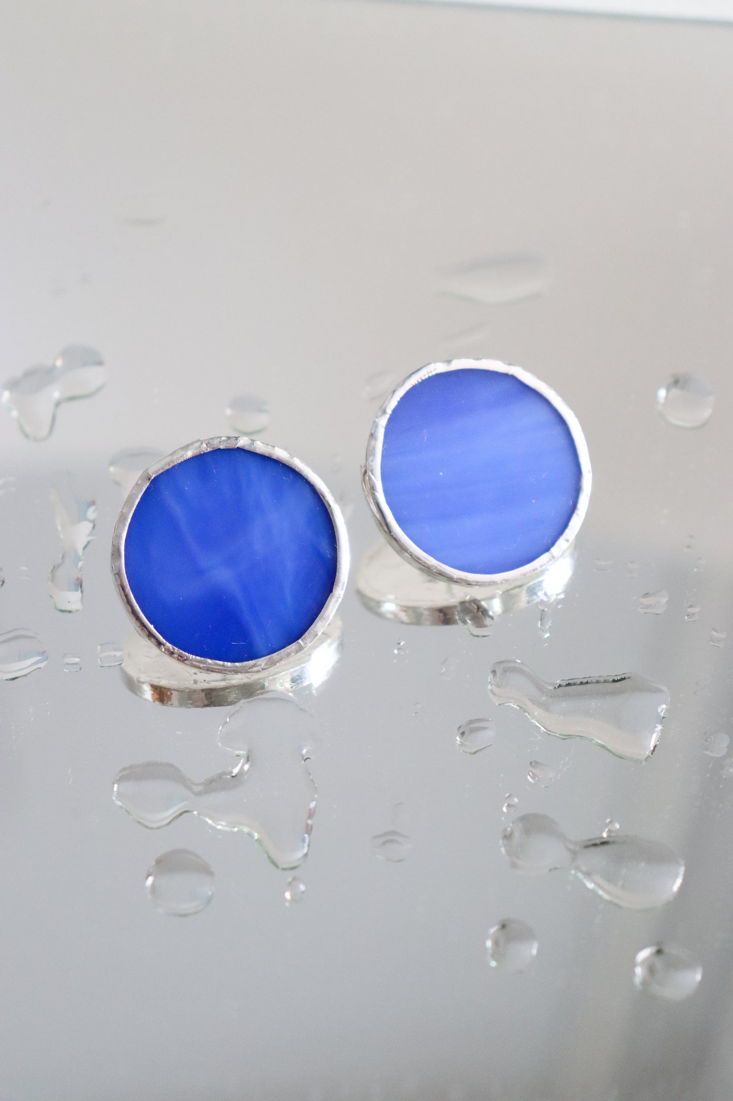 Circle earrings / Blue