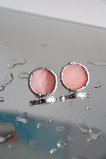 Circle earrings / Creamy pink