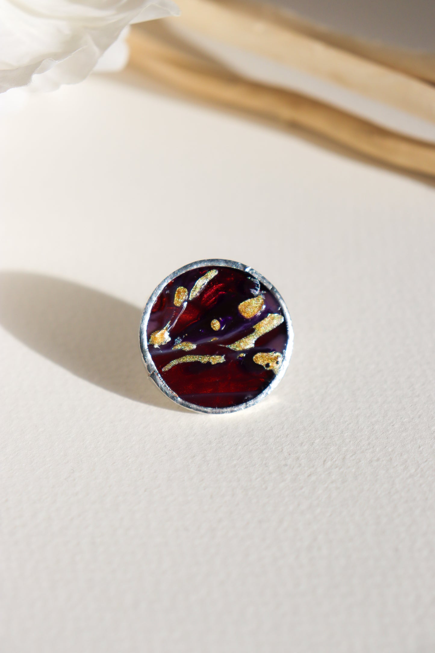 Medium circle rings / Gold and purple