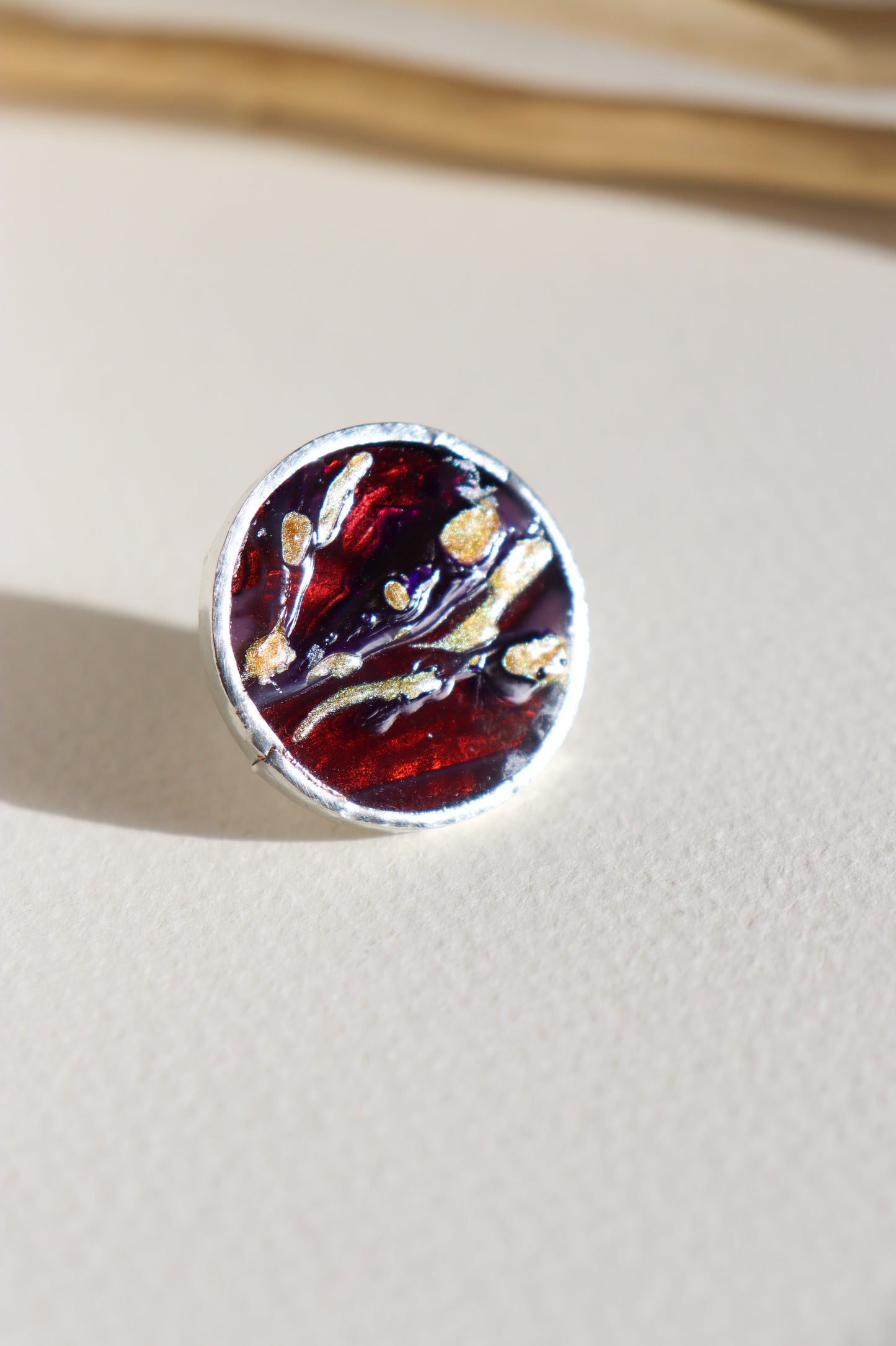 Medium circle rings / Gold and purple