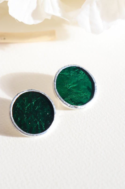 Circle earrings / Deep emerald green