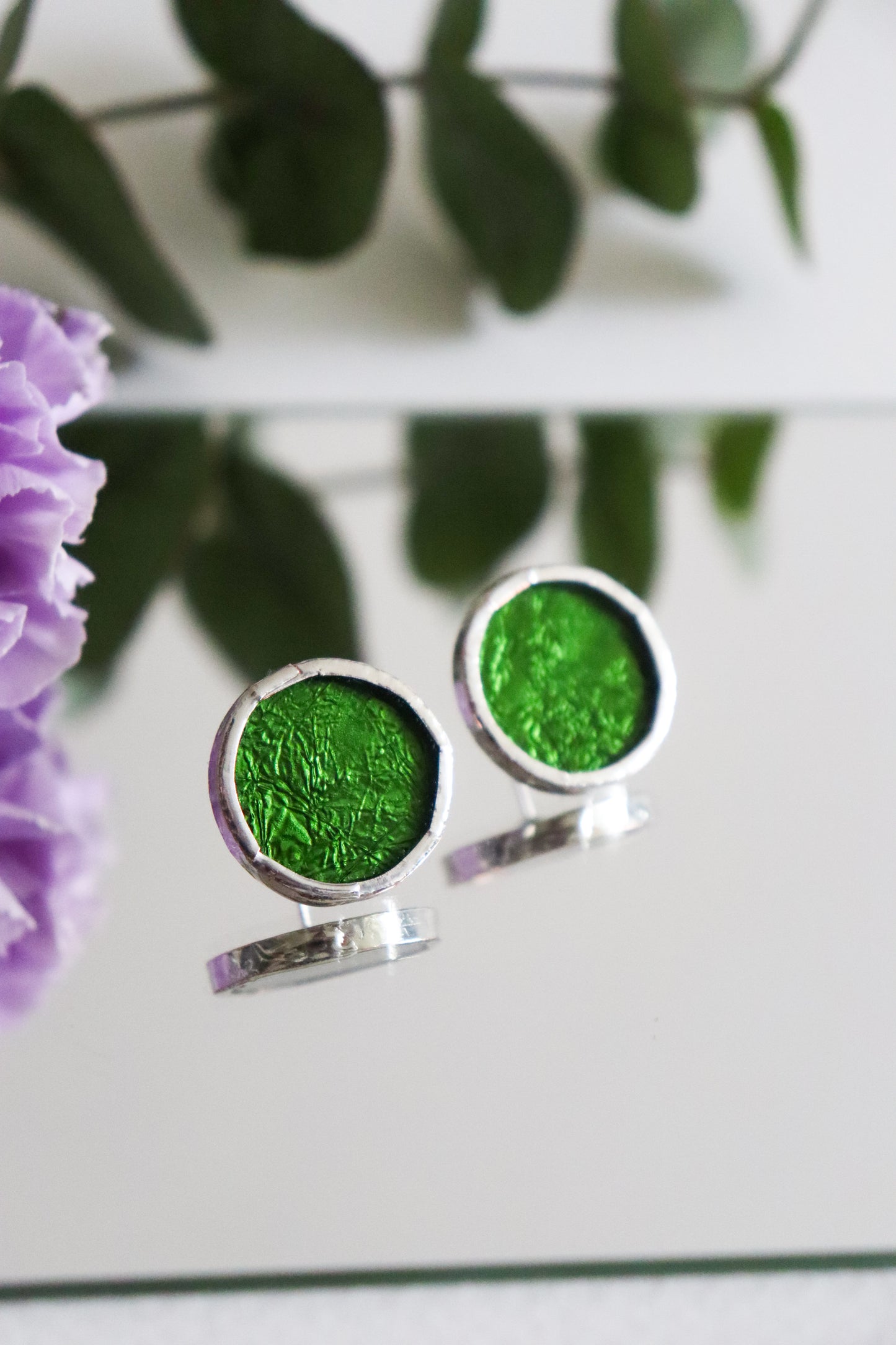 Circle earrings / Grass green