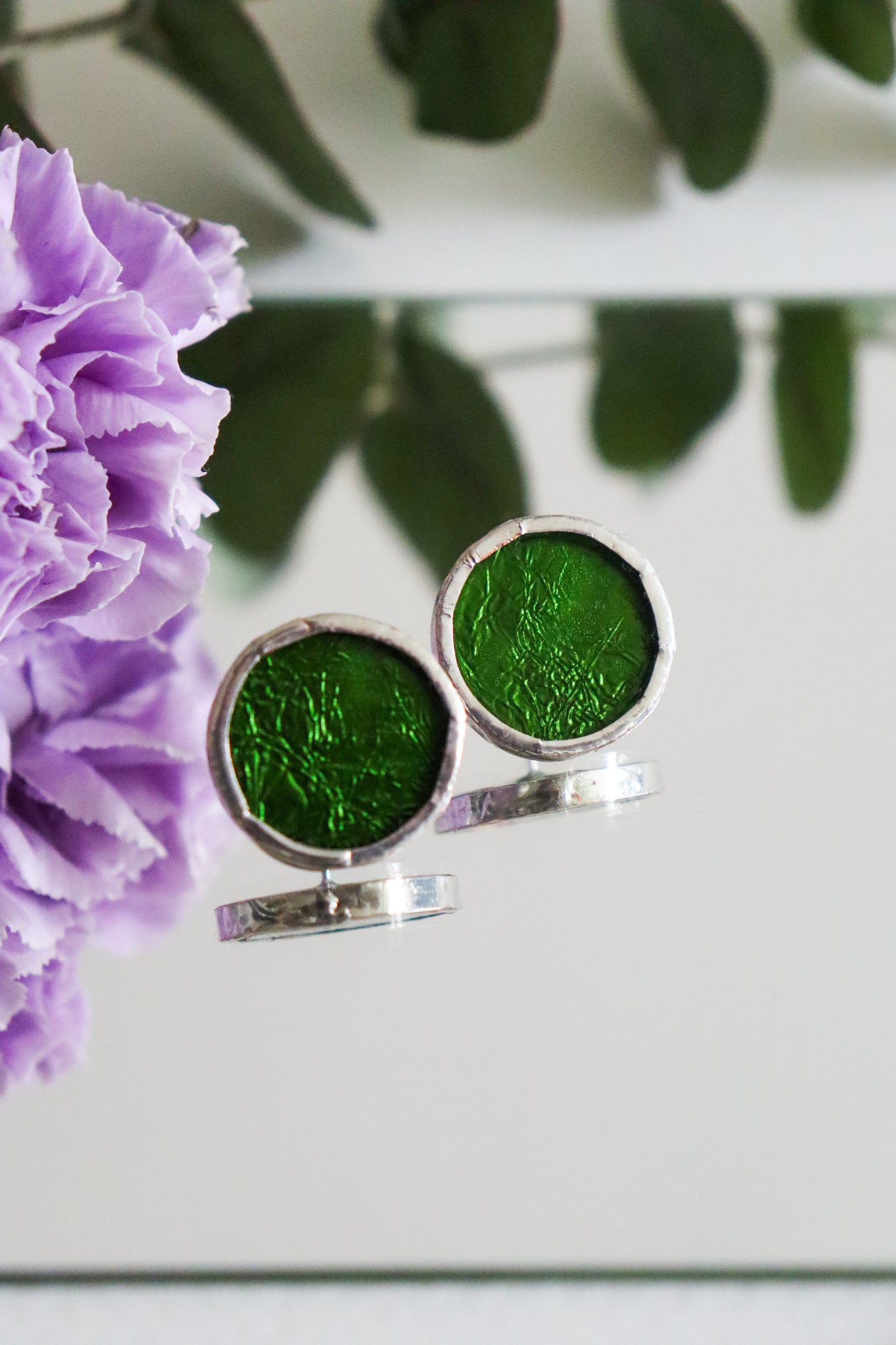 Circle earrings / Grass green