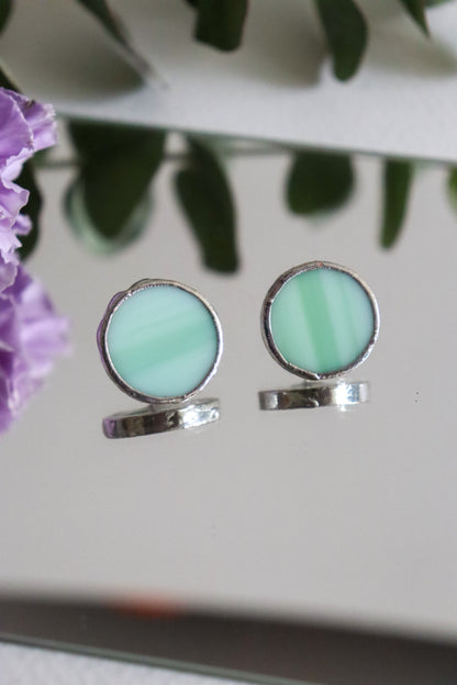 Circle earrings / Mint green