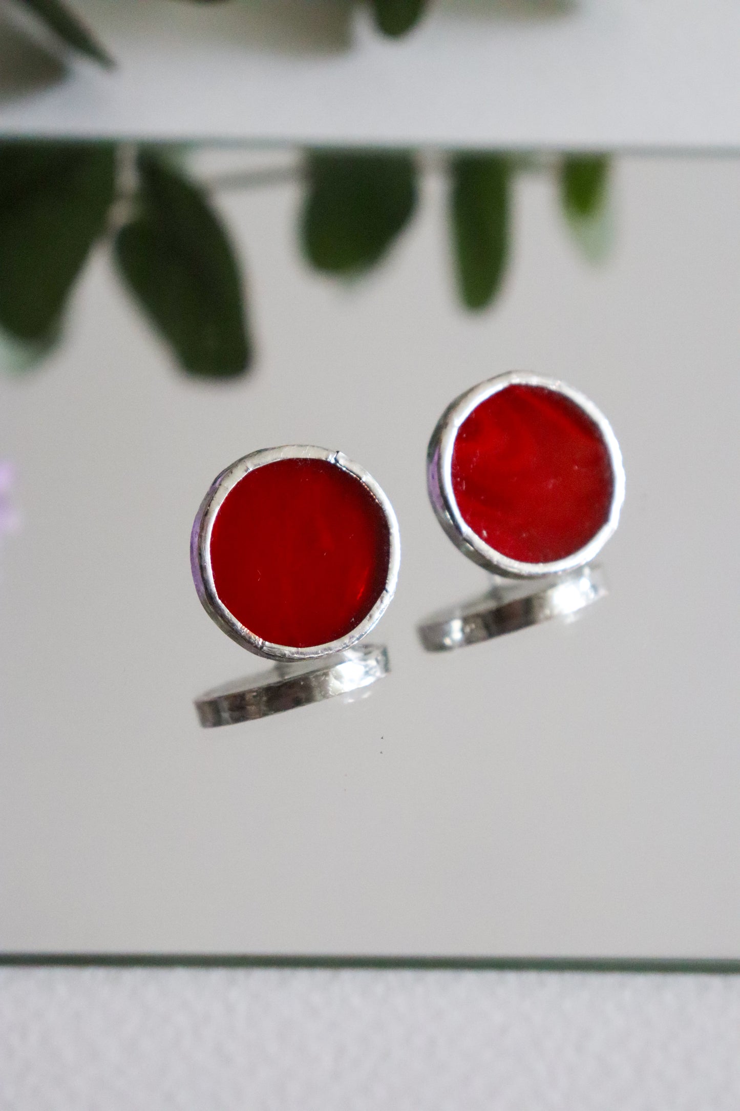 Circle earrings / Red
