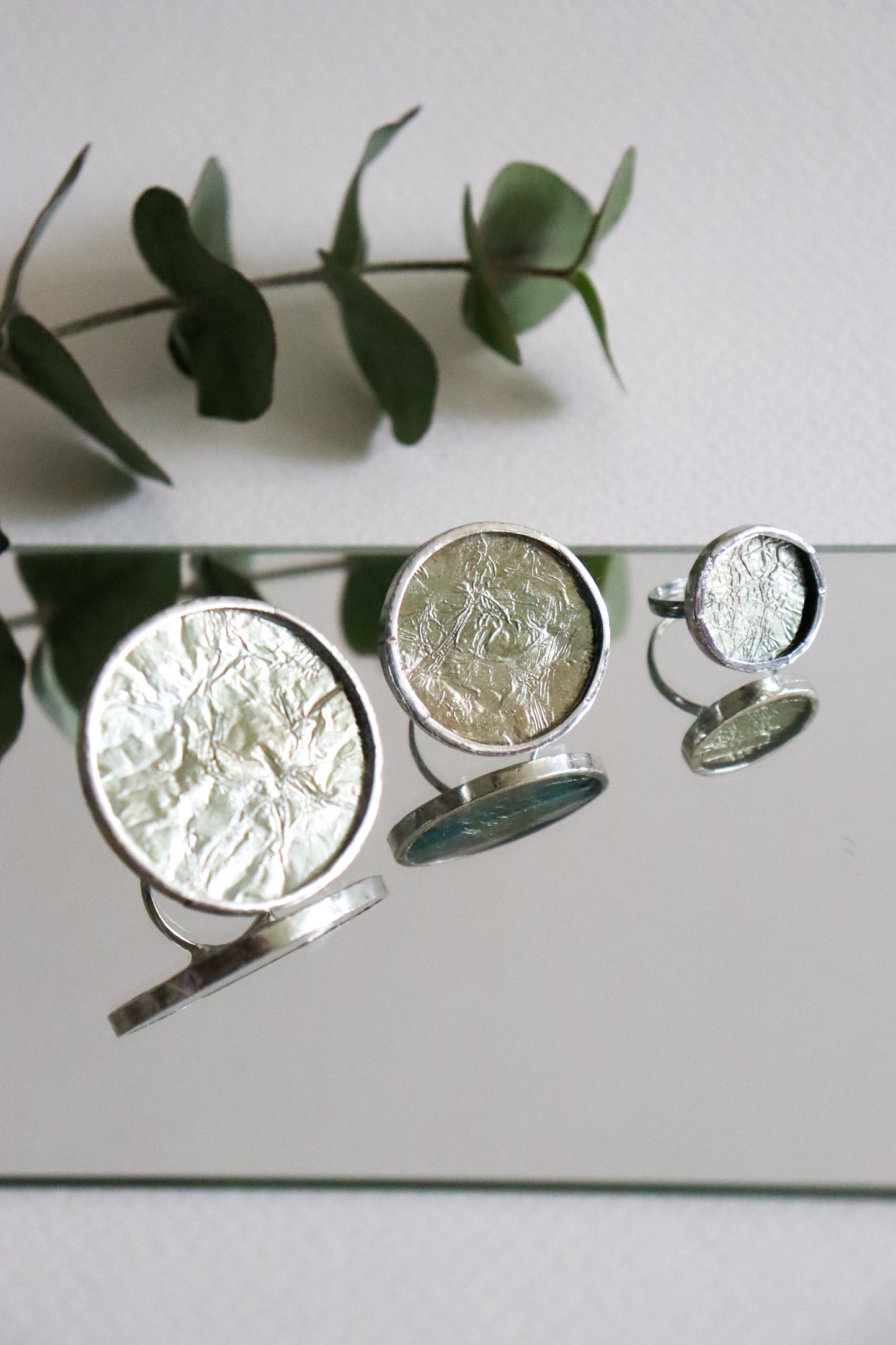 Circle rings / Icy