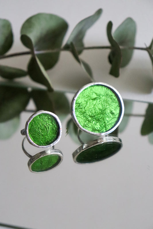 Circle rings / Grass green
