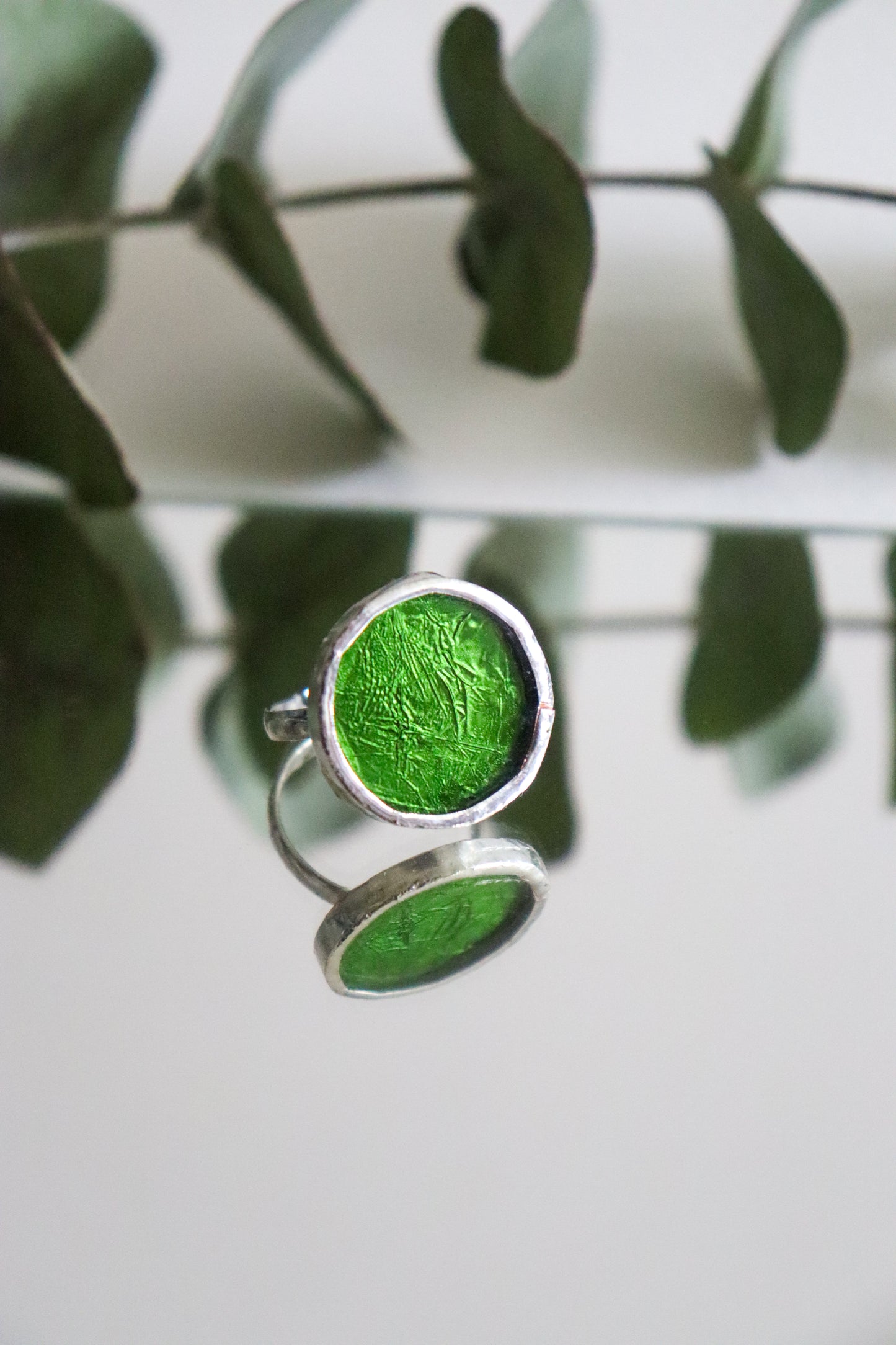 Circle rings / Grass green