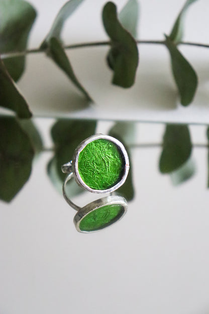 Circle rings / Grass green