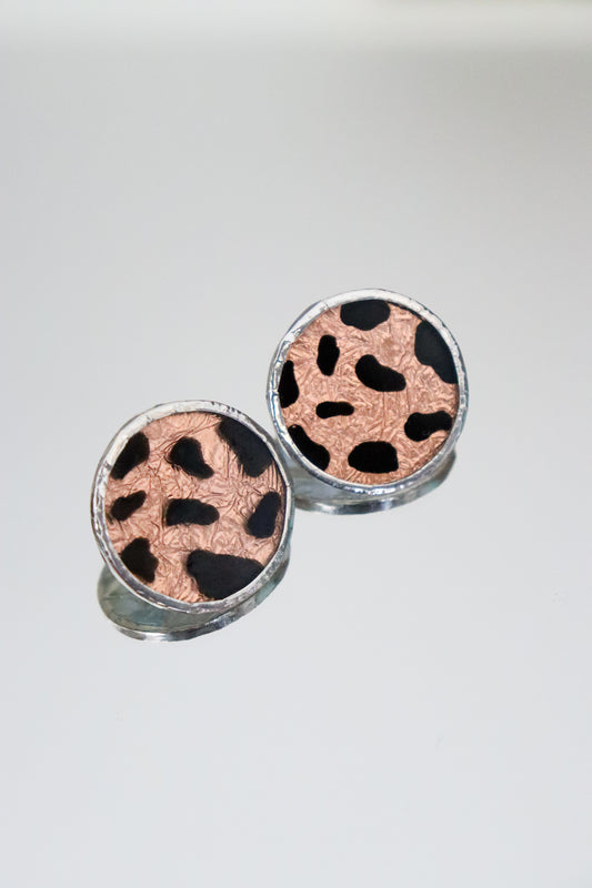Circle earrings / Organic spots