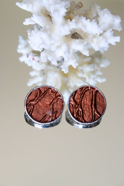 Circle earrings / Dark copper