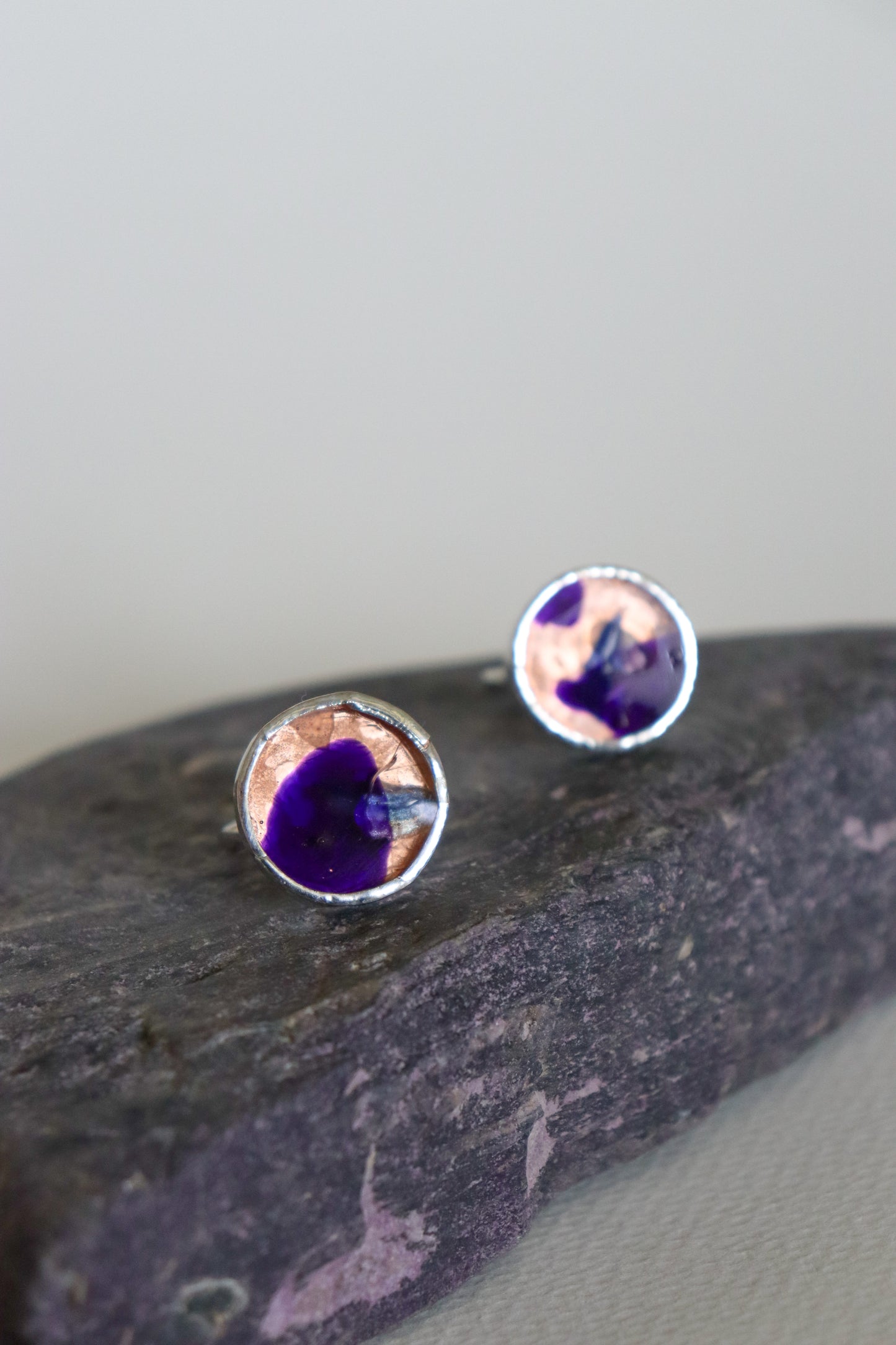 Circle rings / Coloured purple