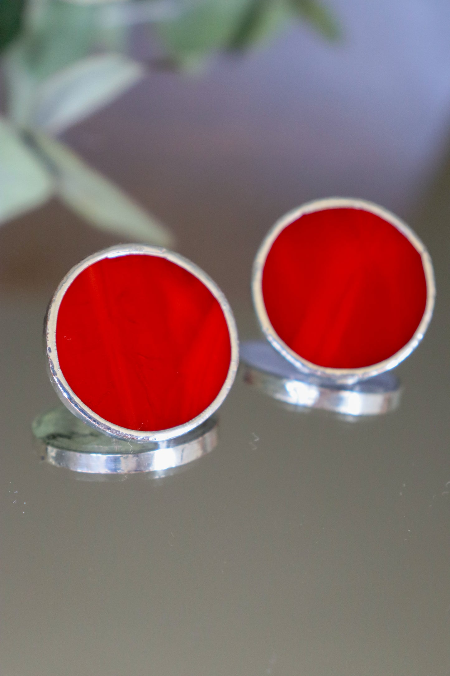 Circle earrings / Red