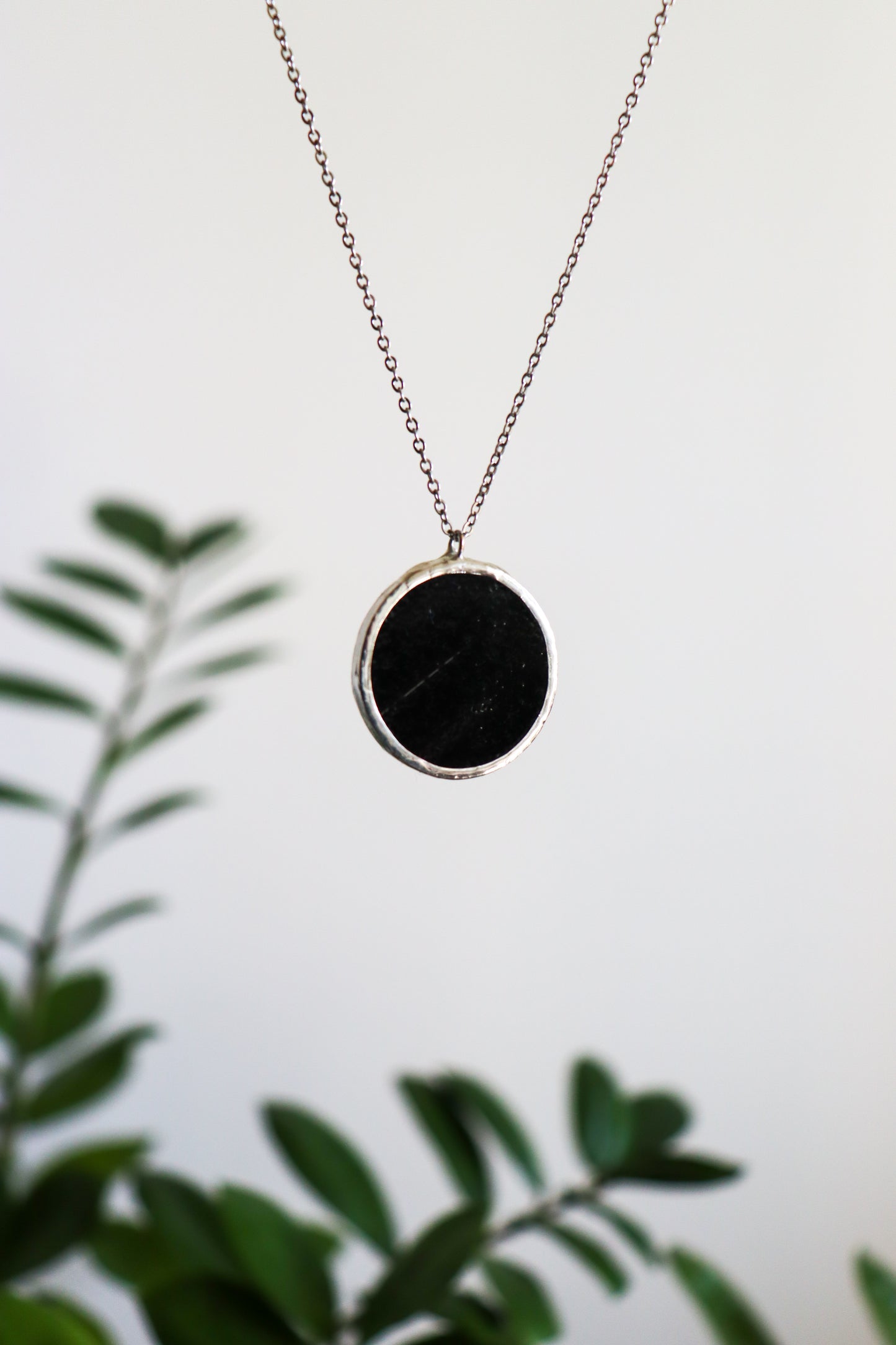 Circle necklaces /  Iridescent and black