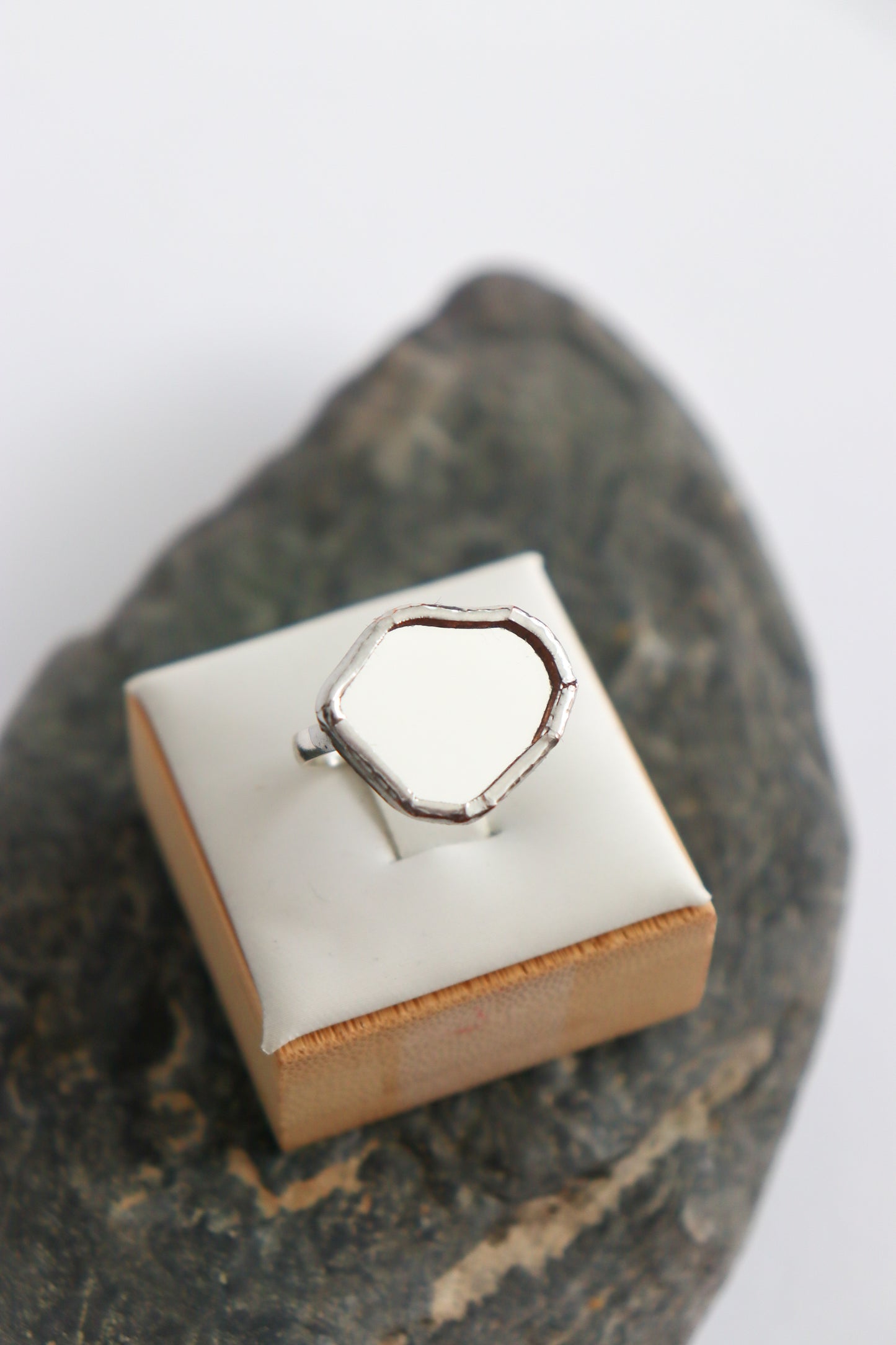 Organic shaped rings