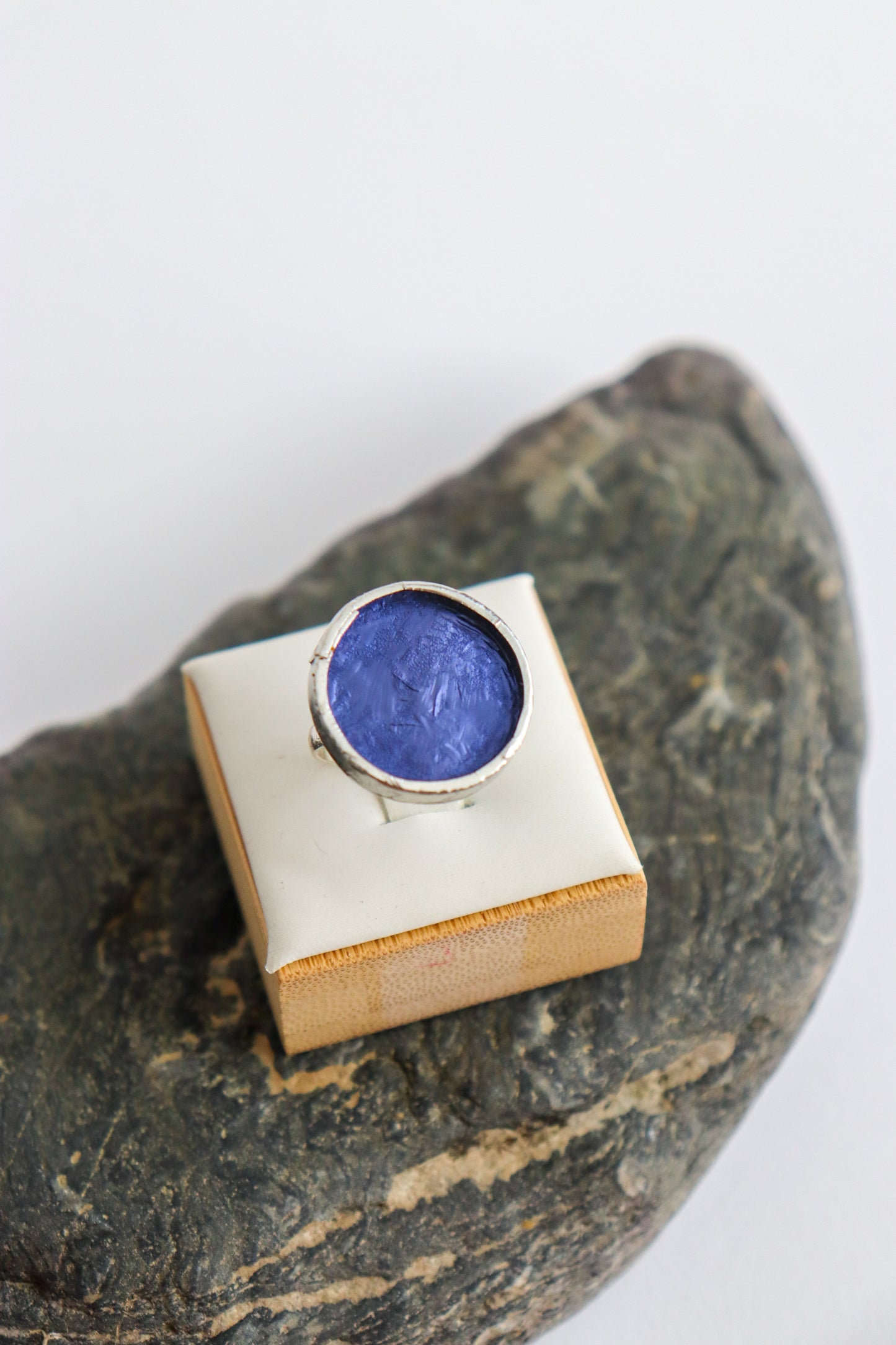 Circle rings / Ink blue