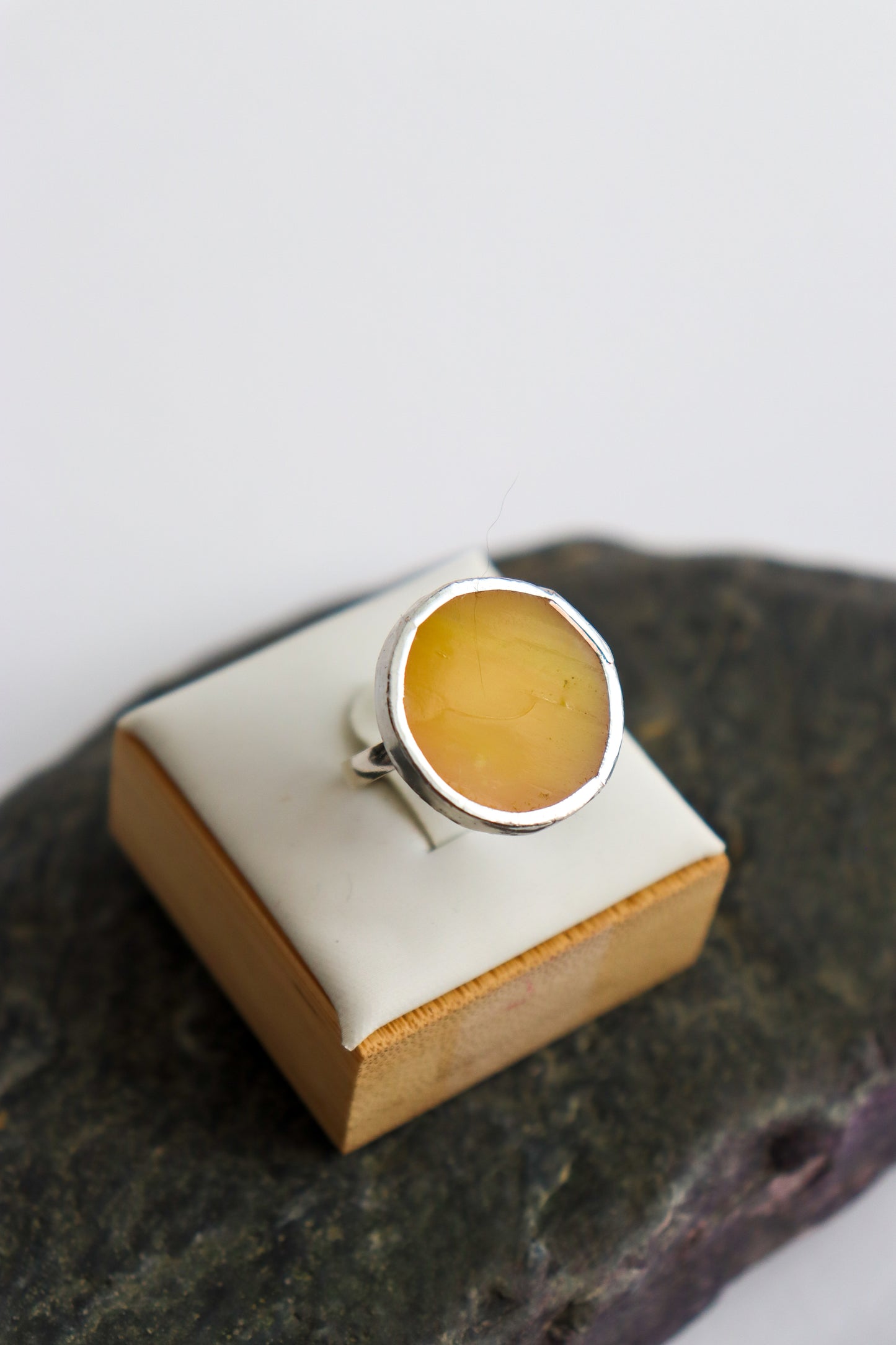 Yellow circle rings