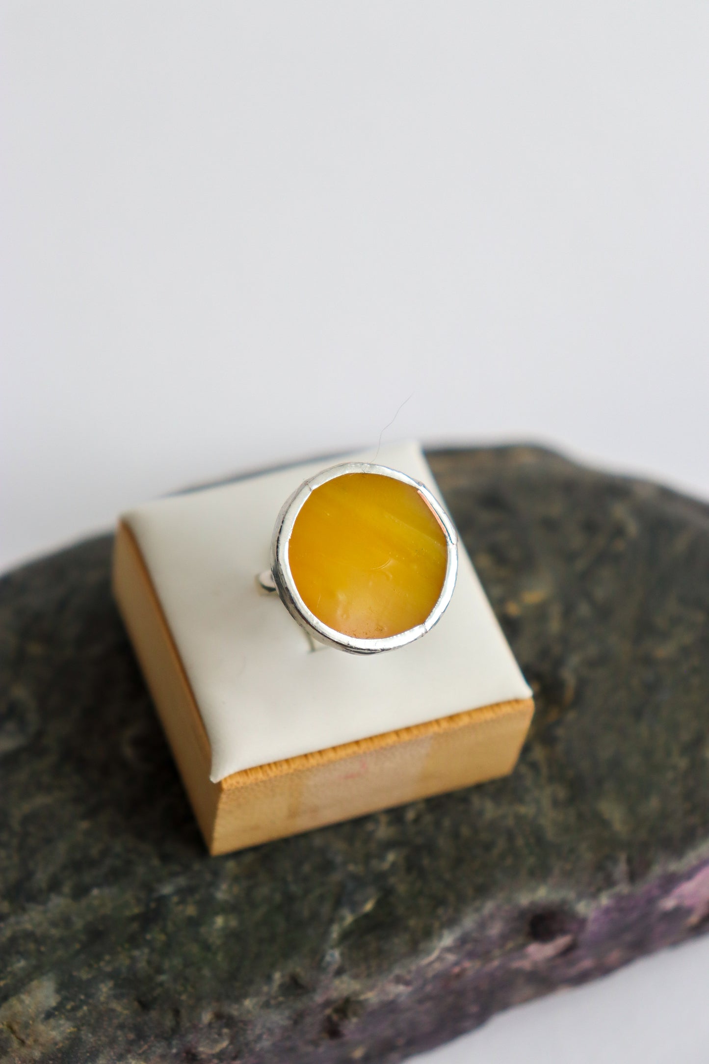 Yellow circle rings