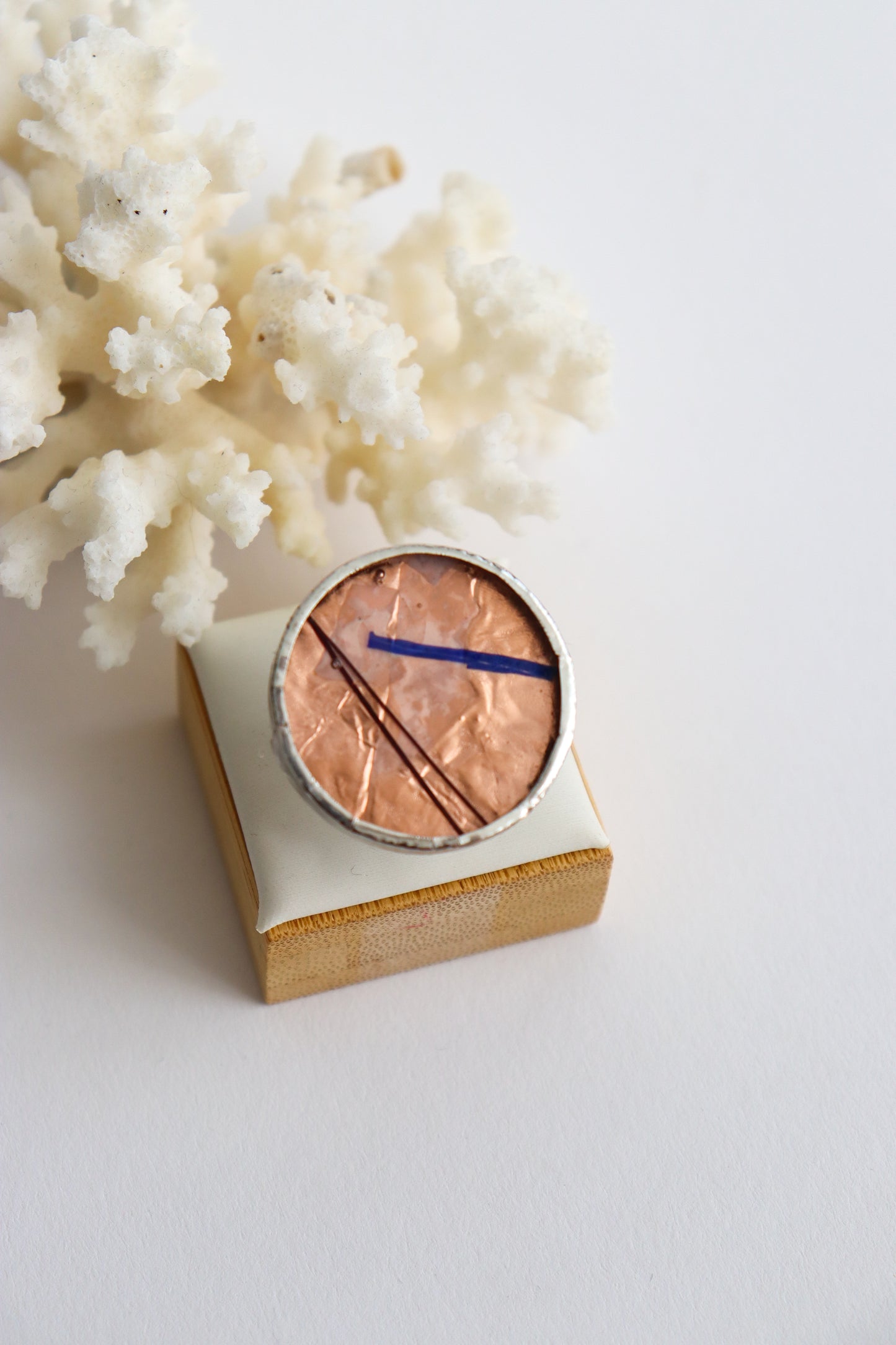 Circle rings / Copper blue