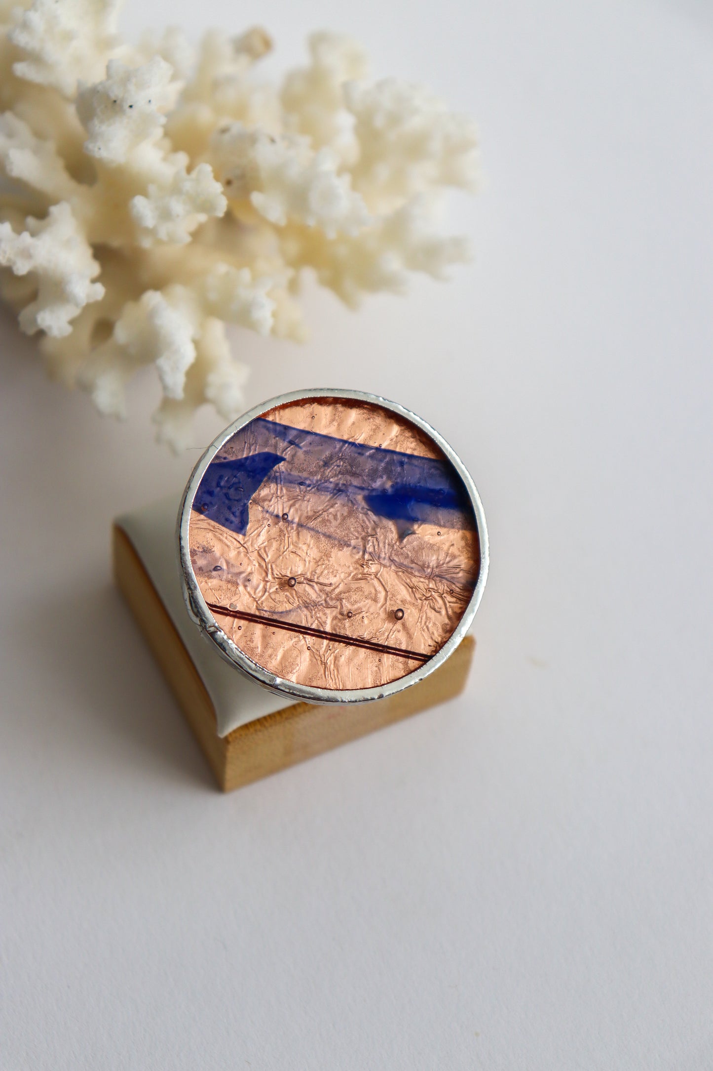 Circle rings / Copper blue
