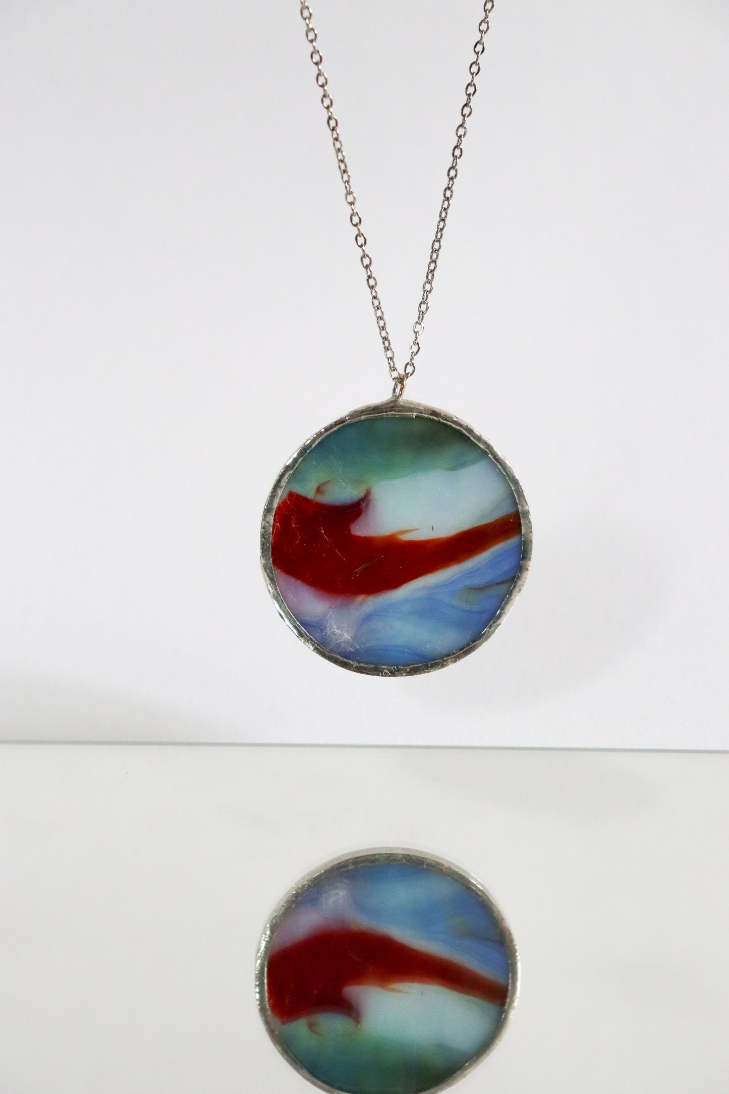 Circle necklaces / Red and blue