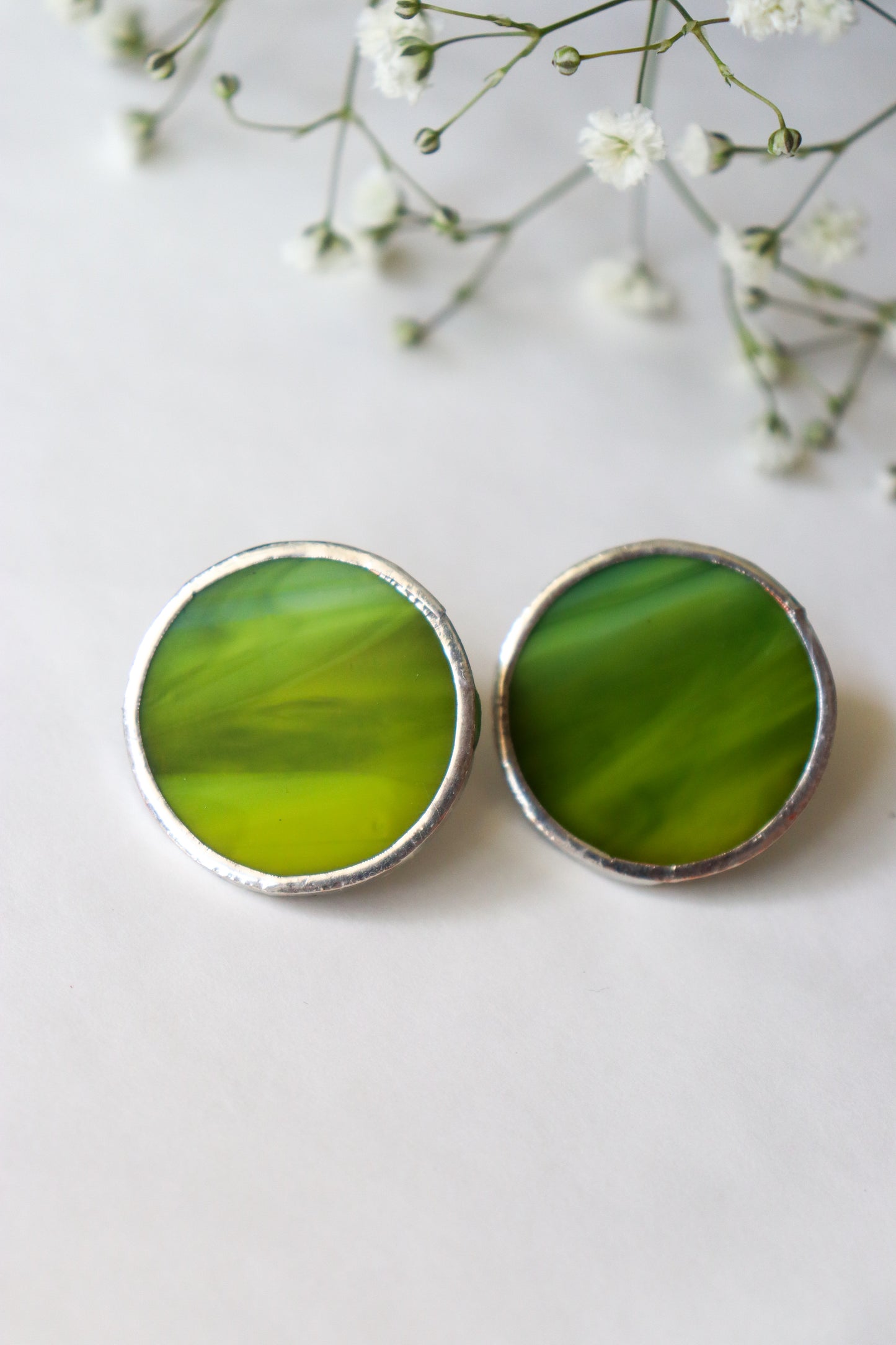 Circle earrings / Green