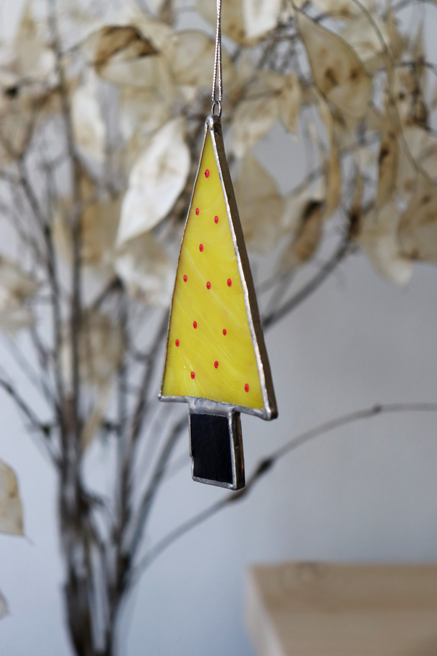 Christmas tree / Yellow